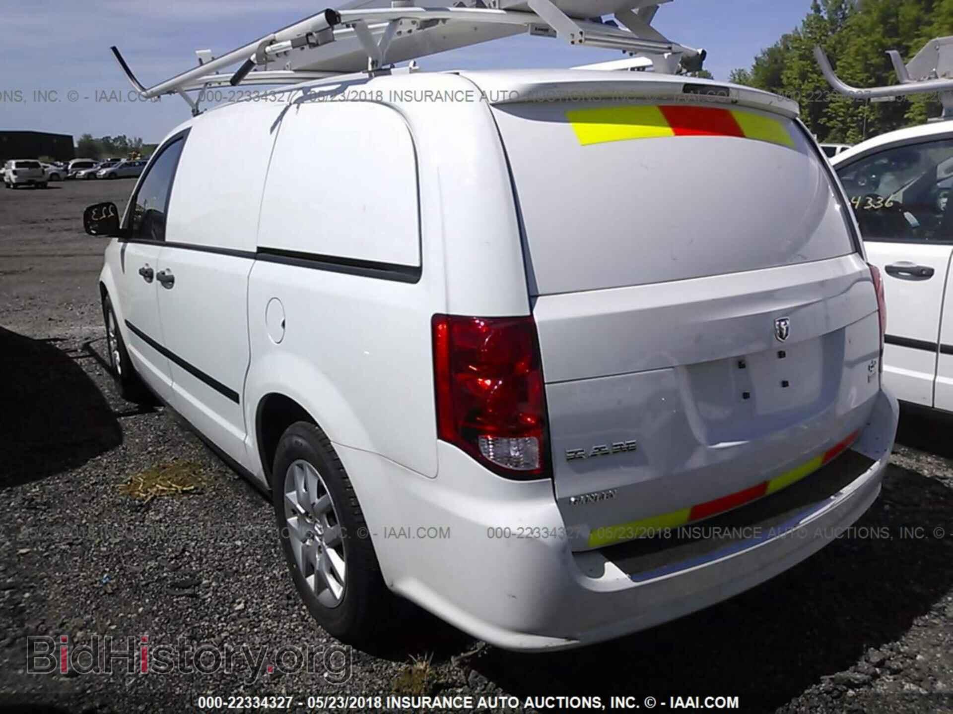 2014 Ram Tradesman - VIN: 2C4JRGAG8ER428569 - Фото 3