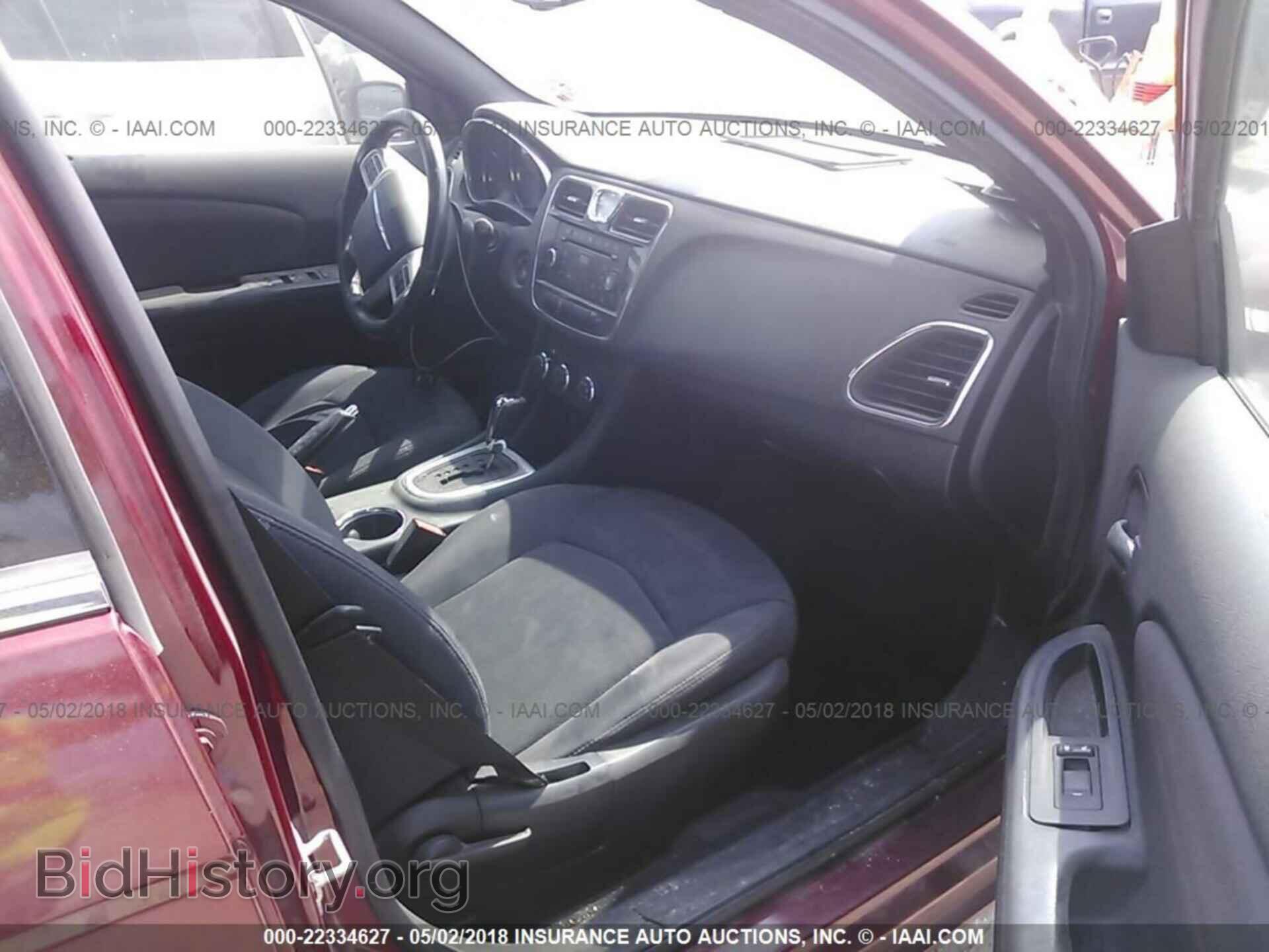 2013 Chrysler 200 - VIN: 1C3CCBBG3DN737281 - Photo 5