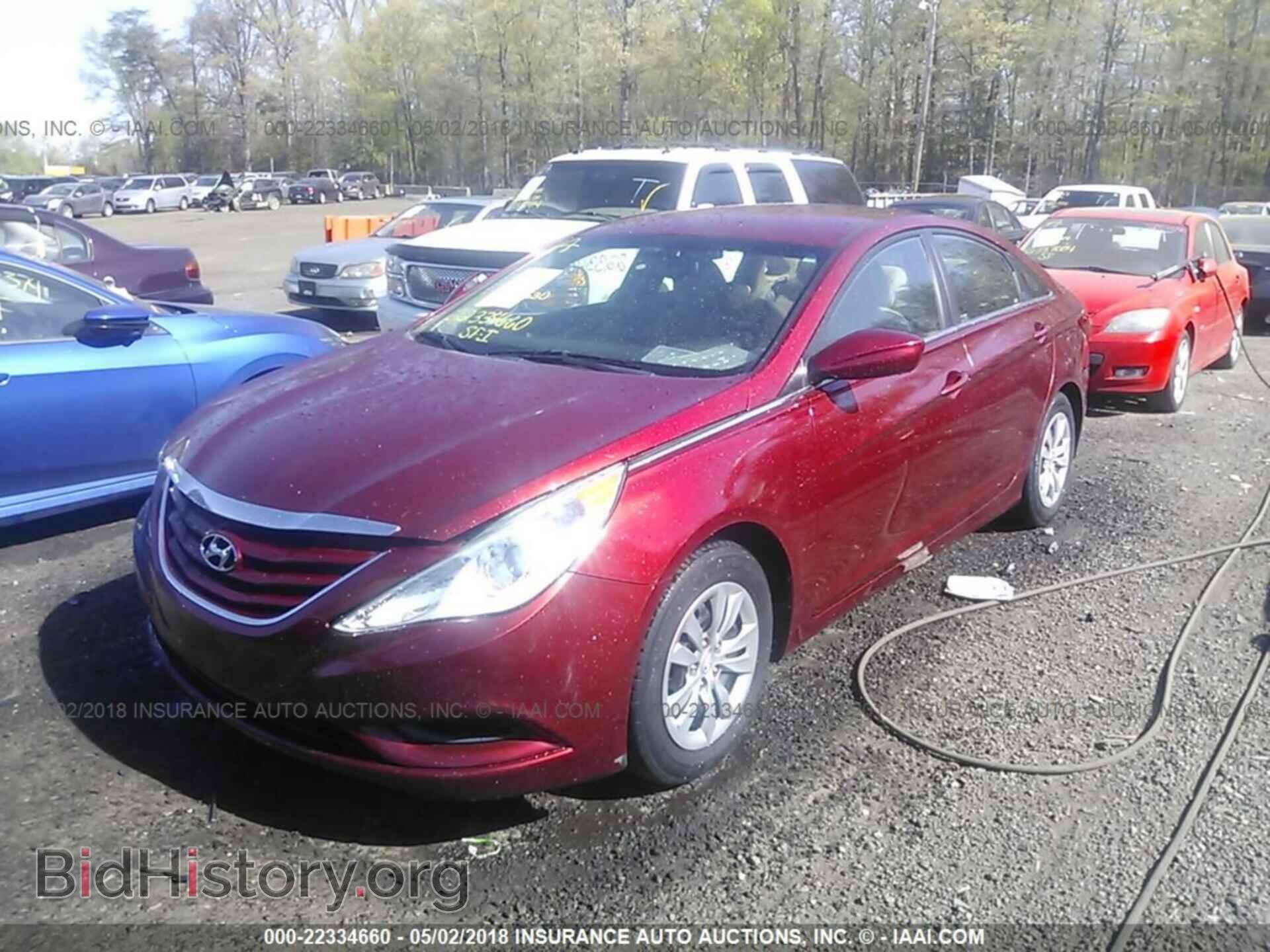 2012 Hyundai Sonata - VIN: 5NPEB4AC1CH335906 - Photo 2