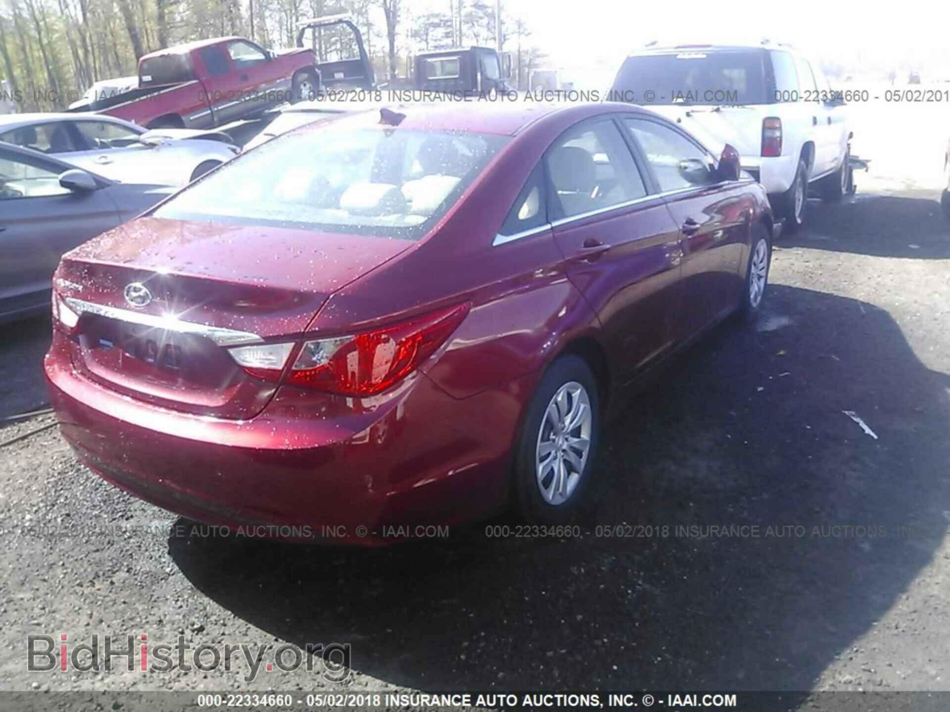 2012 Hyundai Sonata - VIN: 5NPEB4AC1CH335906 - Photo 4