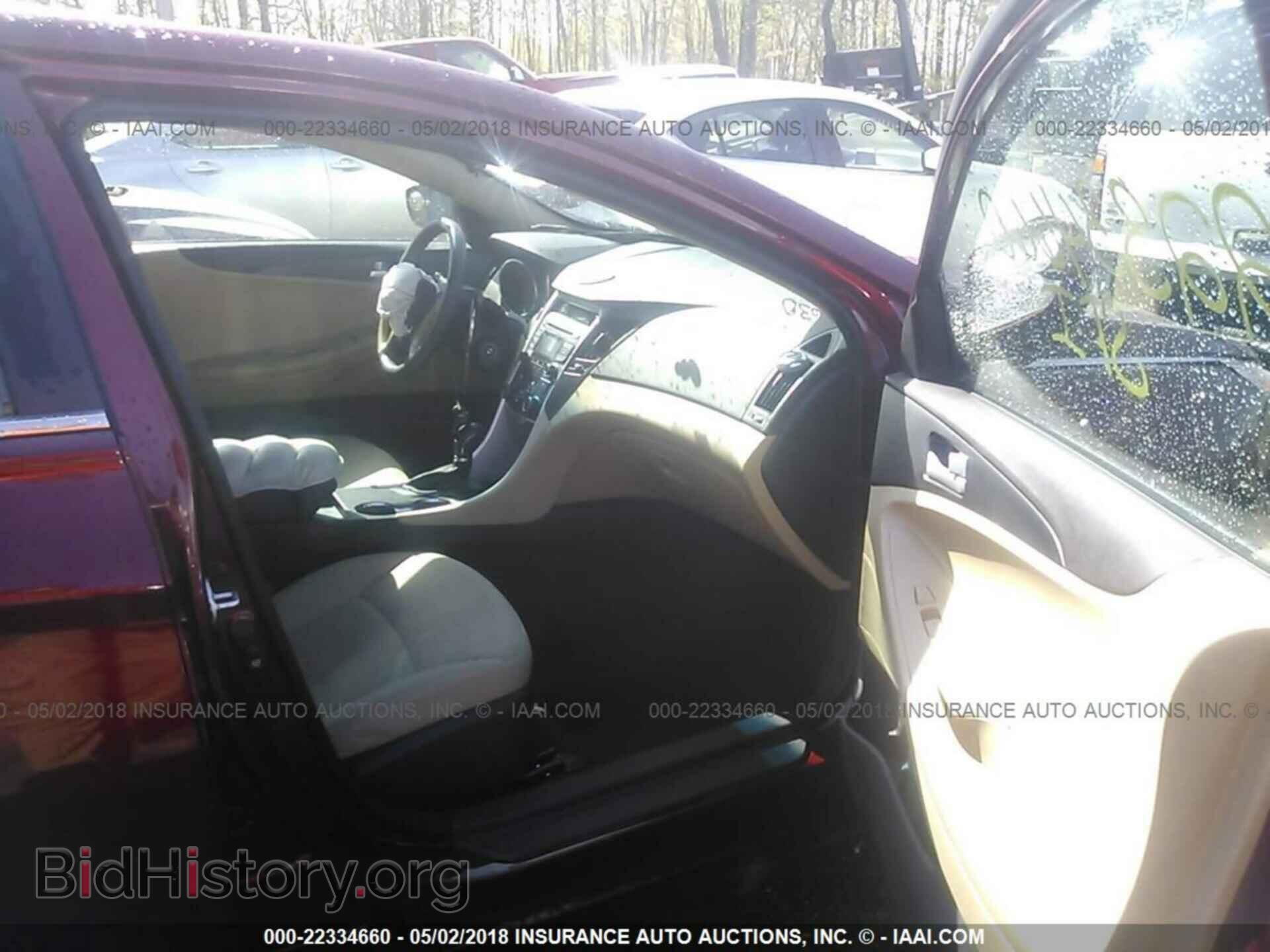 2012 Hyundai Sonata - VIN: 5NPEB4AC1CH335906 - Photo 5