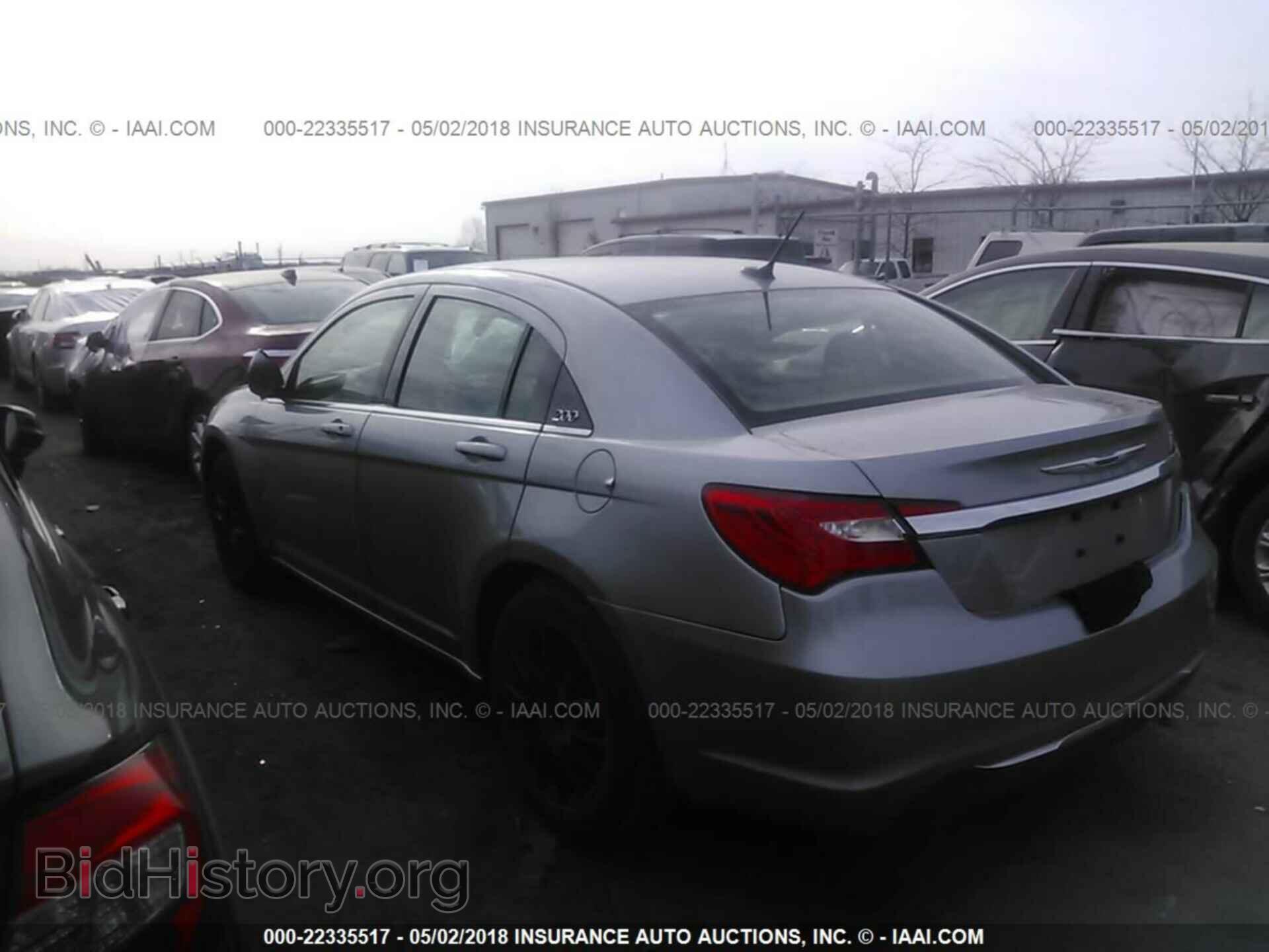2013 Chrysler 200 - VIN: 1C3CCBBB7DN567432 - Photo 3