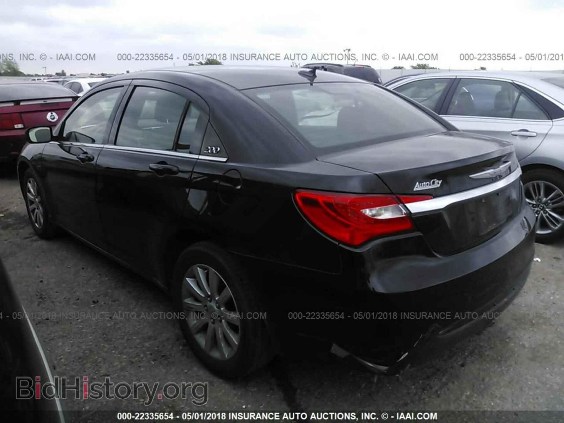 2012 Chrysler 200 - VIN: 1C3CCBBB6CN127684 - Фото 3