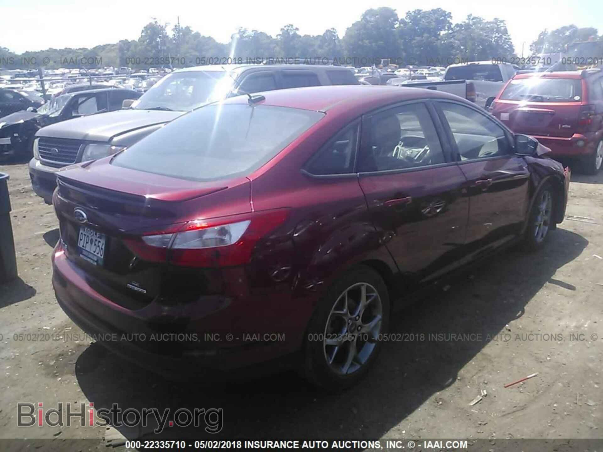 2014 Ford Focus - VIN: 1FADP3F25EL288620 - Фото 4