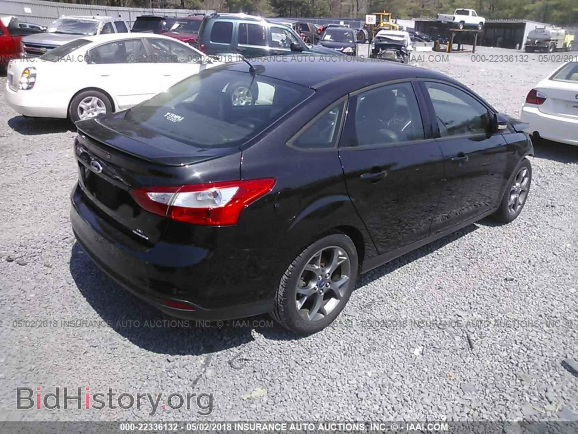 2013 Ford Focus - VIN: 1FADP3F26DL157615 - Фото 4