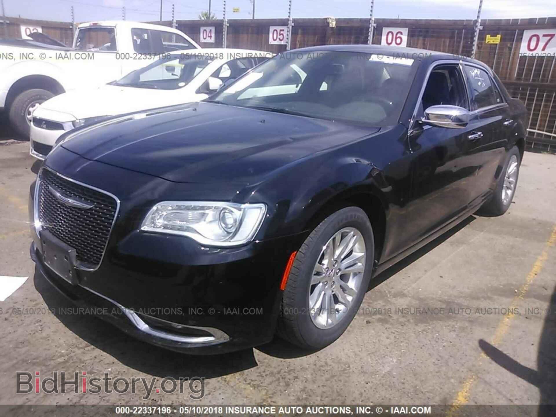 2017 Chrysler 300c - VIN: 2C3CCAEG1HH559830 - Фото 2
