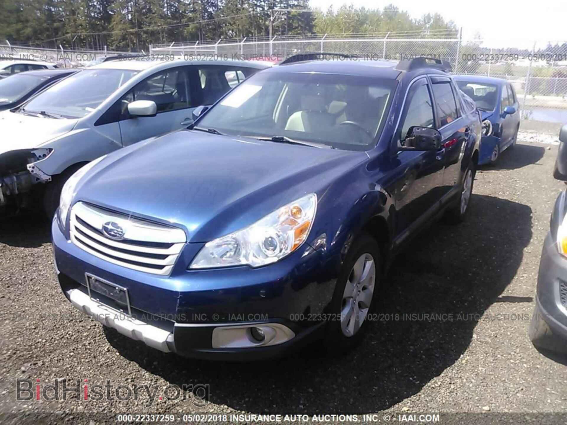 2011 Subaru Outback - VIN: 4S4BRCKC8B3310157 - Фото 2