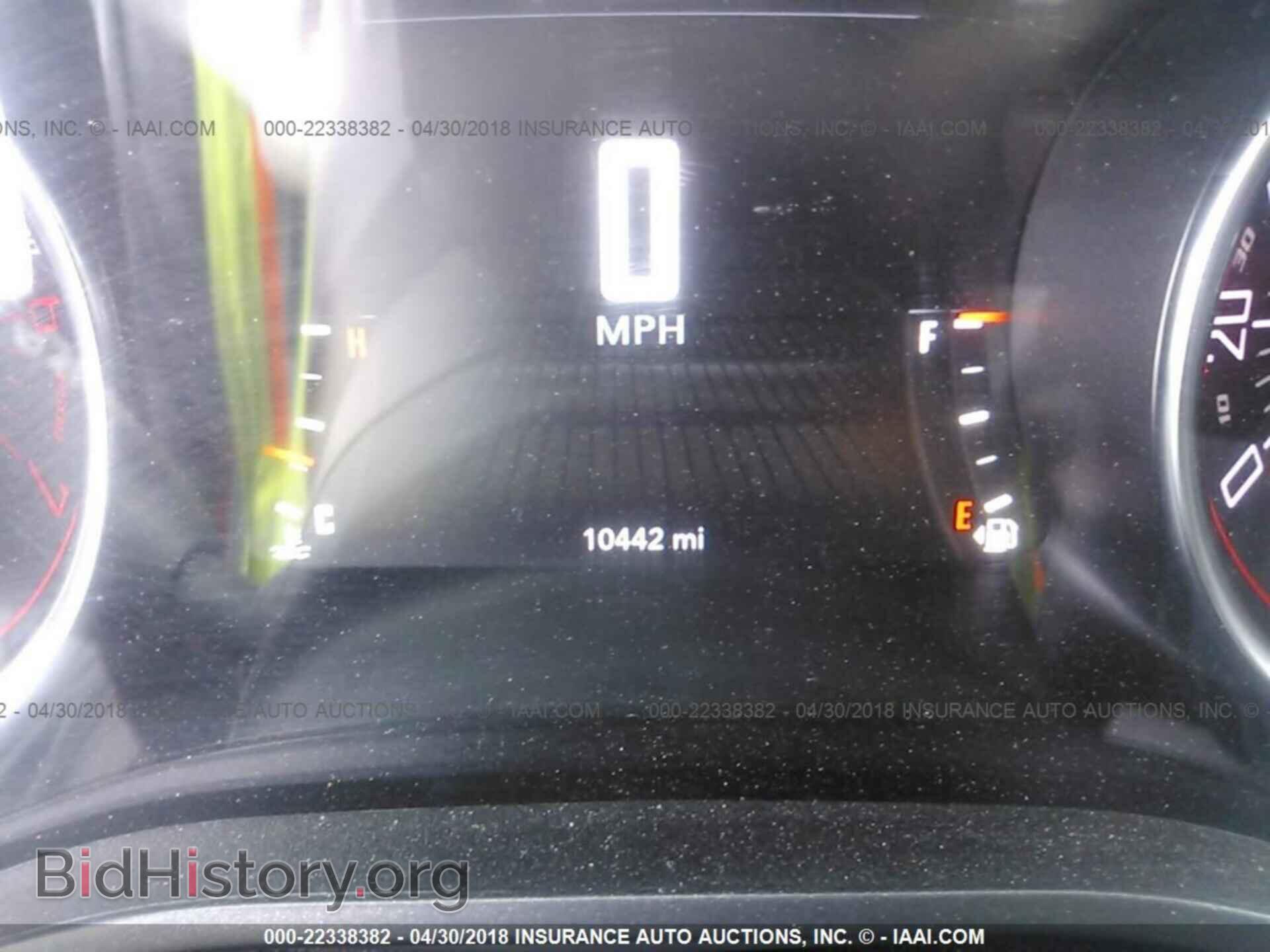 2017 Dodge Challenger - VIN: 2C3CDZBTXHH633694 - Photo 7