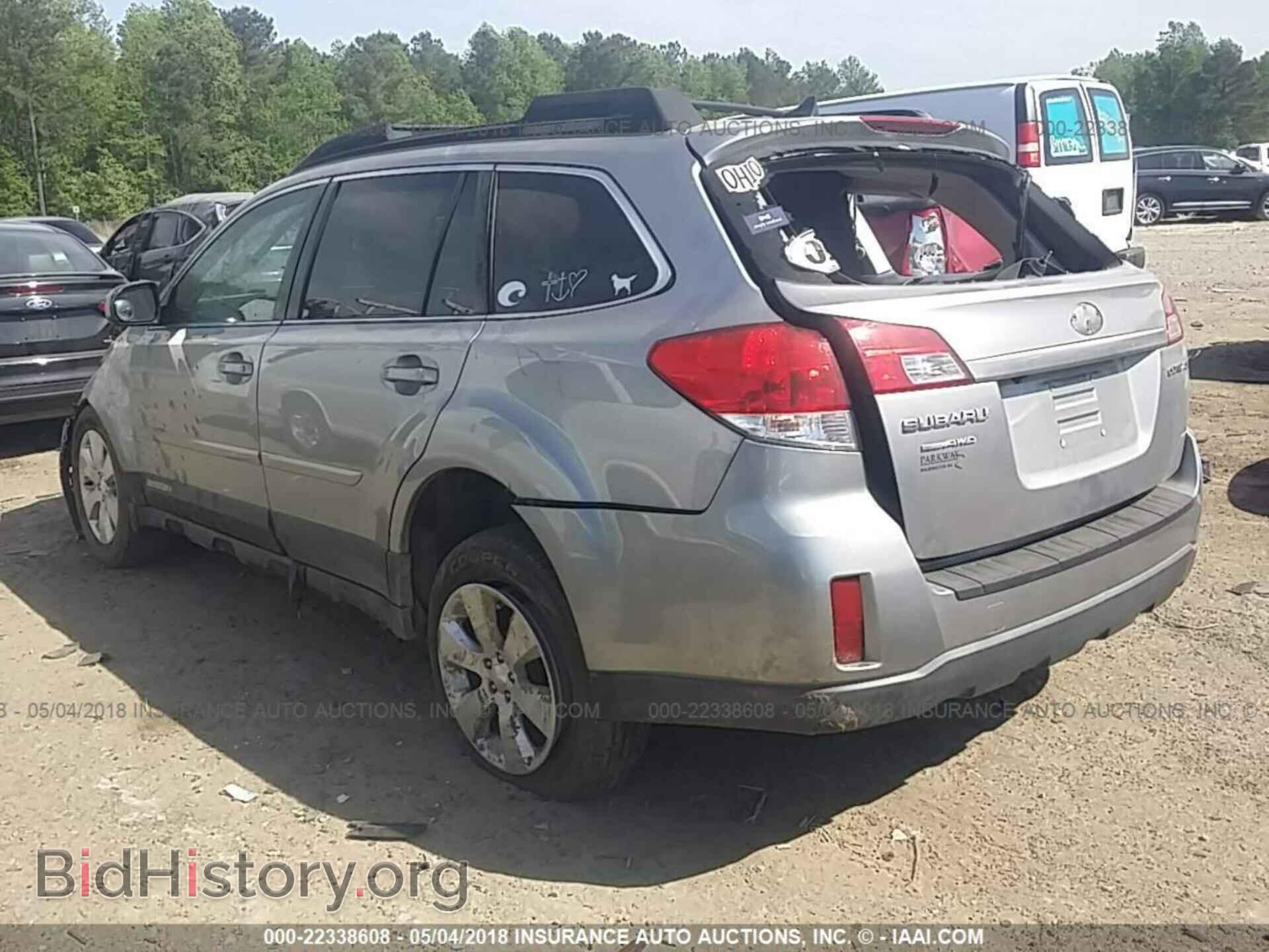 2011 Subaru Outback - VIN: 4S4BRCKC2B3402347 - Фото 3