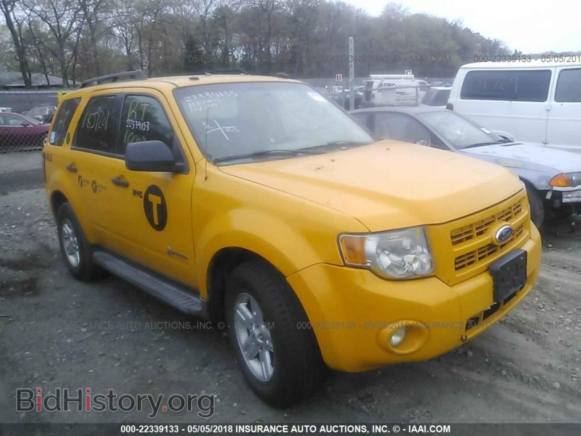 Photo 1FMCU4K37BKB48925 - Ford Escape 2011