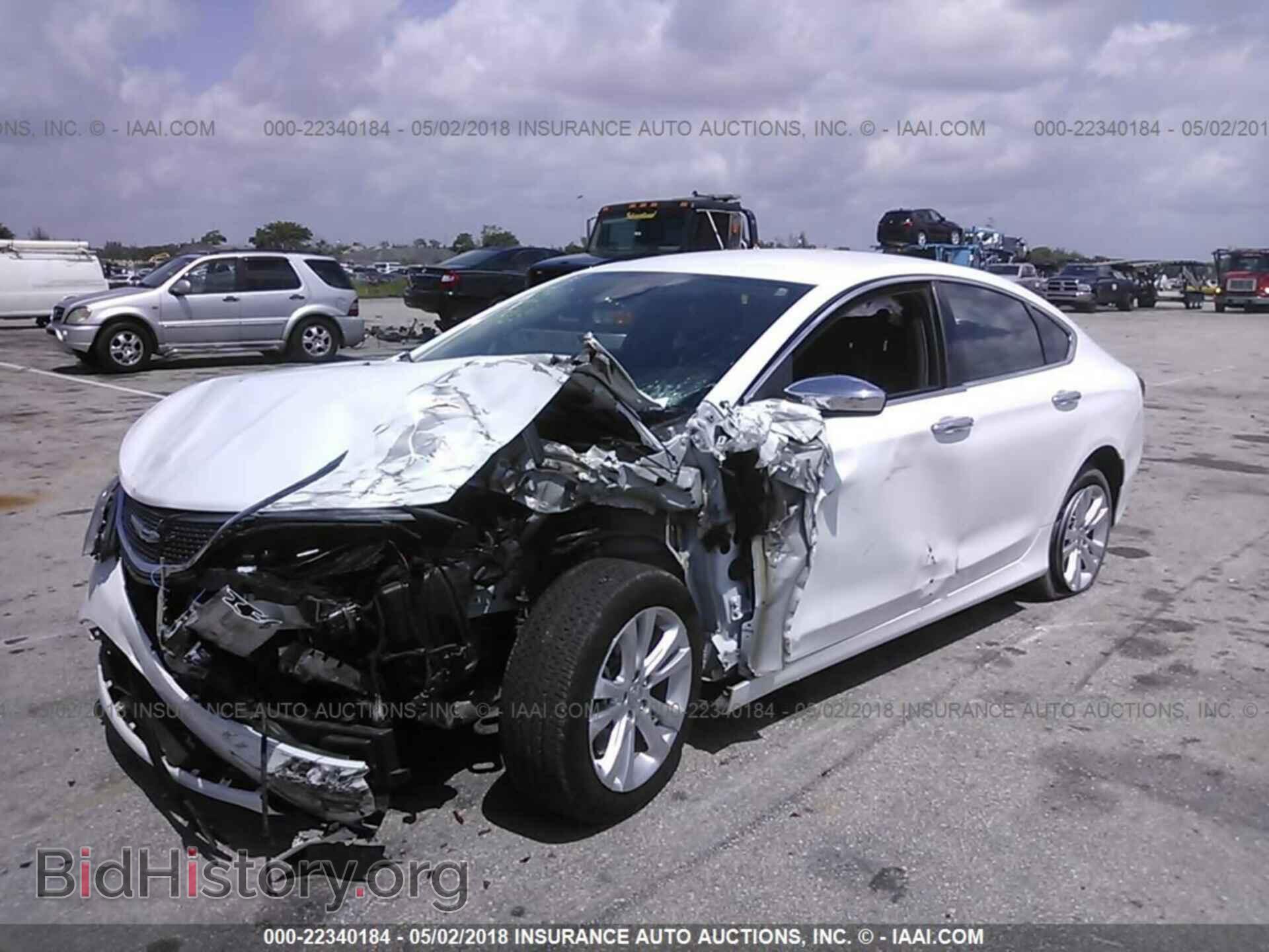 2015 Chrysler 200 - VIN: 1C3CCCAB4FN658667 - Photo 6