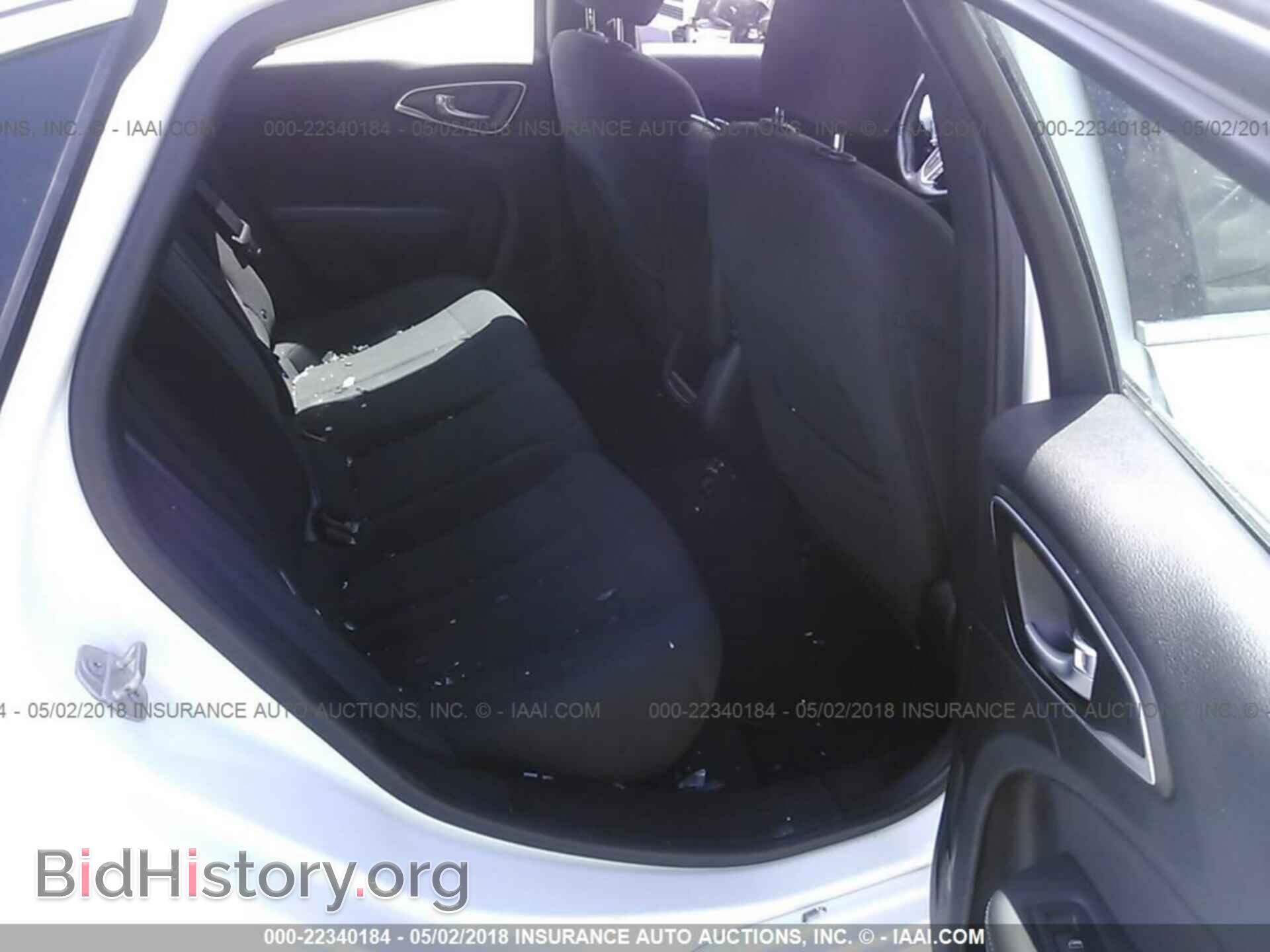 2015 Chrysler 200 - VIN: 1C3CCCAB4FN658667 - Photo 8