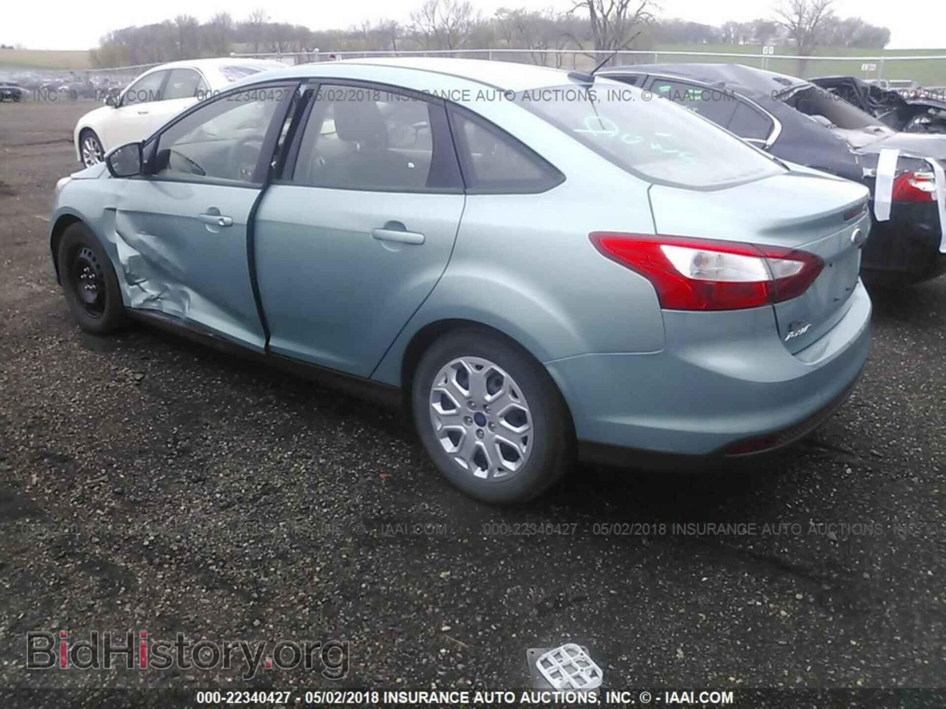 2012 Ford Focus - VIN: 1FAHP3F21CL167498 - Photo 3
