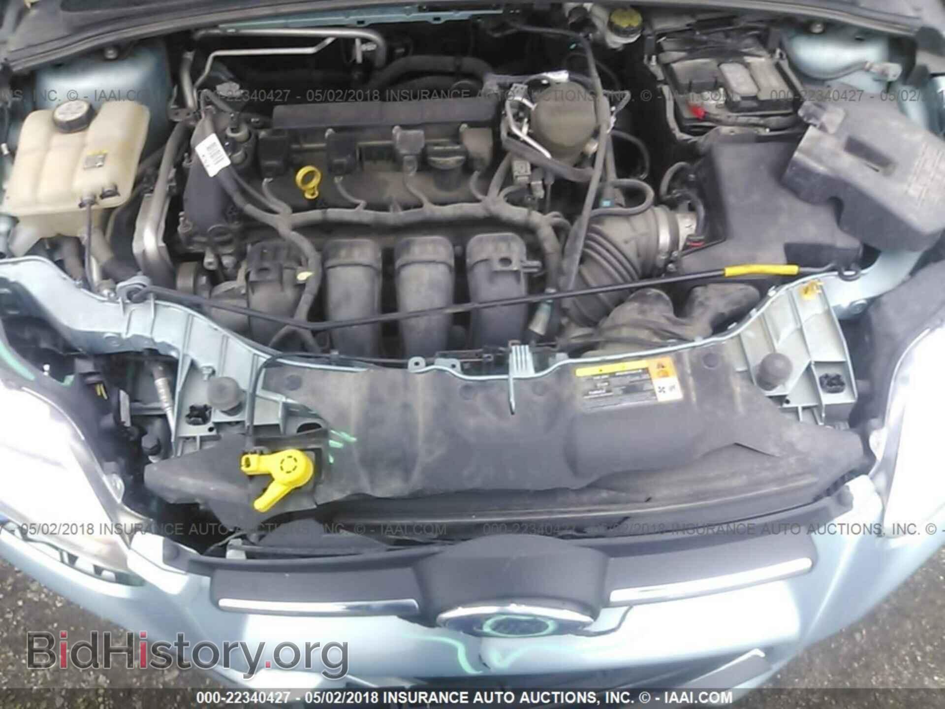 2012 Ford Focus - VIN: 1FAHP3F21CL167498 - Photo 10