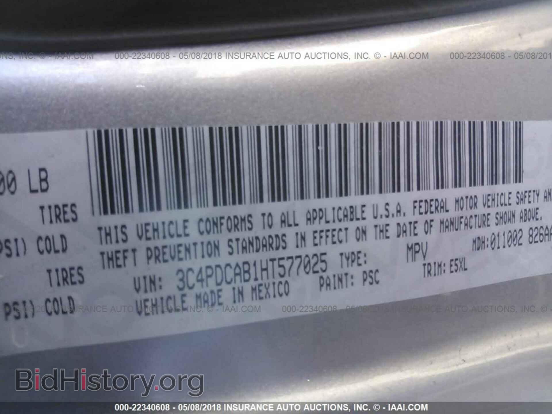 2017 Dodge Journey - VIN: 3C4PDCAB1HT577025 - Photo 9