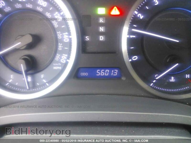 2011 Lexus IS (VIN JTHCF5C24B5048076) — photo 7 of 10