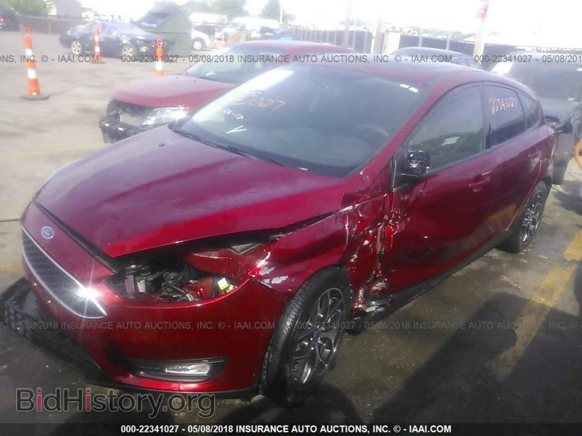 2017 Ford Focus - VIN: 1FADP3M21HL263382 - Photo 2