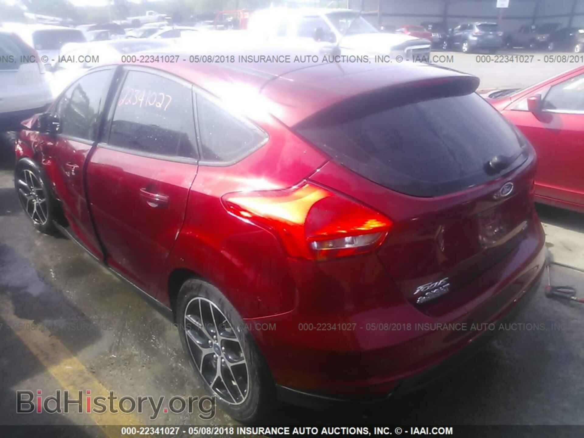2017 Ford Focus - VIN: 1FADP3M21HL263382 - Photo 3