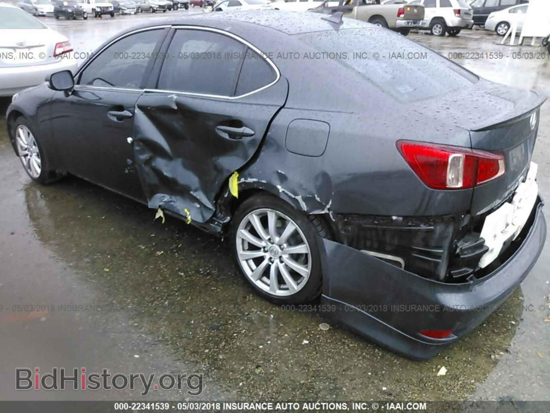 2011 Lexus Is - VIN: JTHBF5C20B5135937 - Photo 3