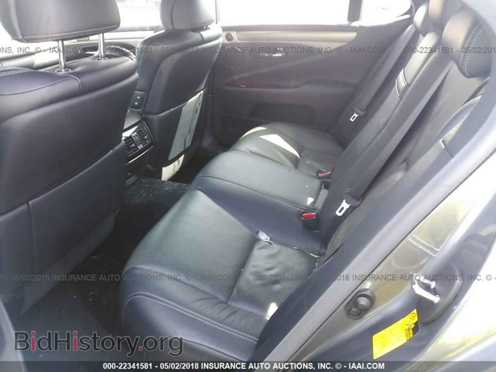 2013 Lexus Ls - VIN: JTHCL5EFXD5017958 - Photo 8