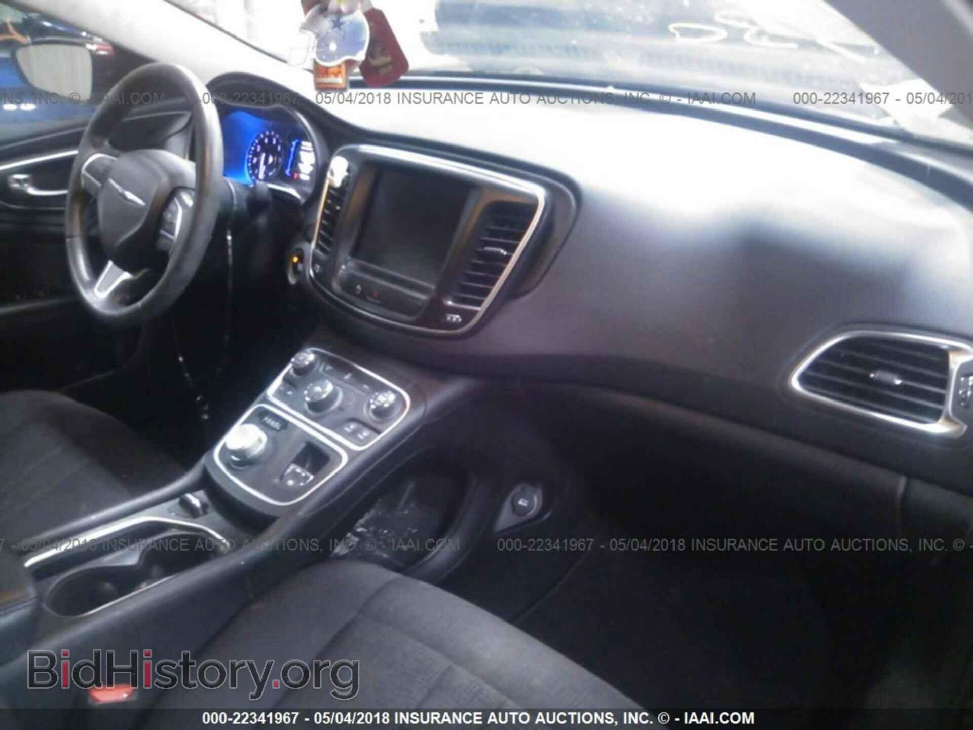 2015 Chrysler 200 - VIN: 1C3CCCAB6FN756745 - Photo 5