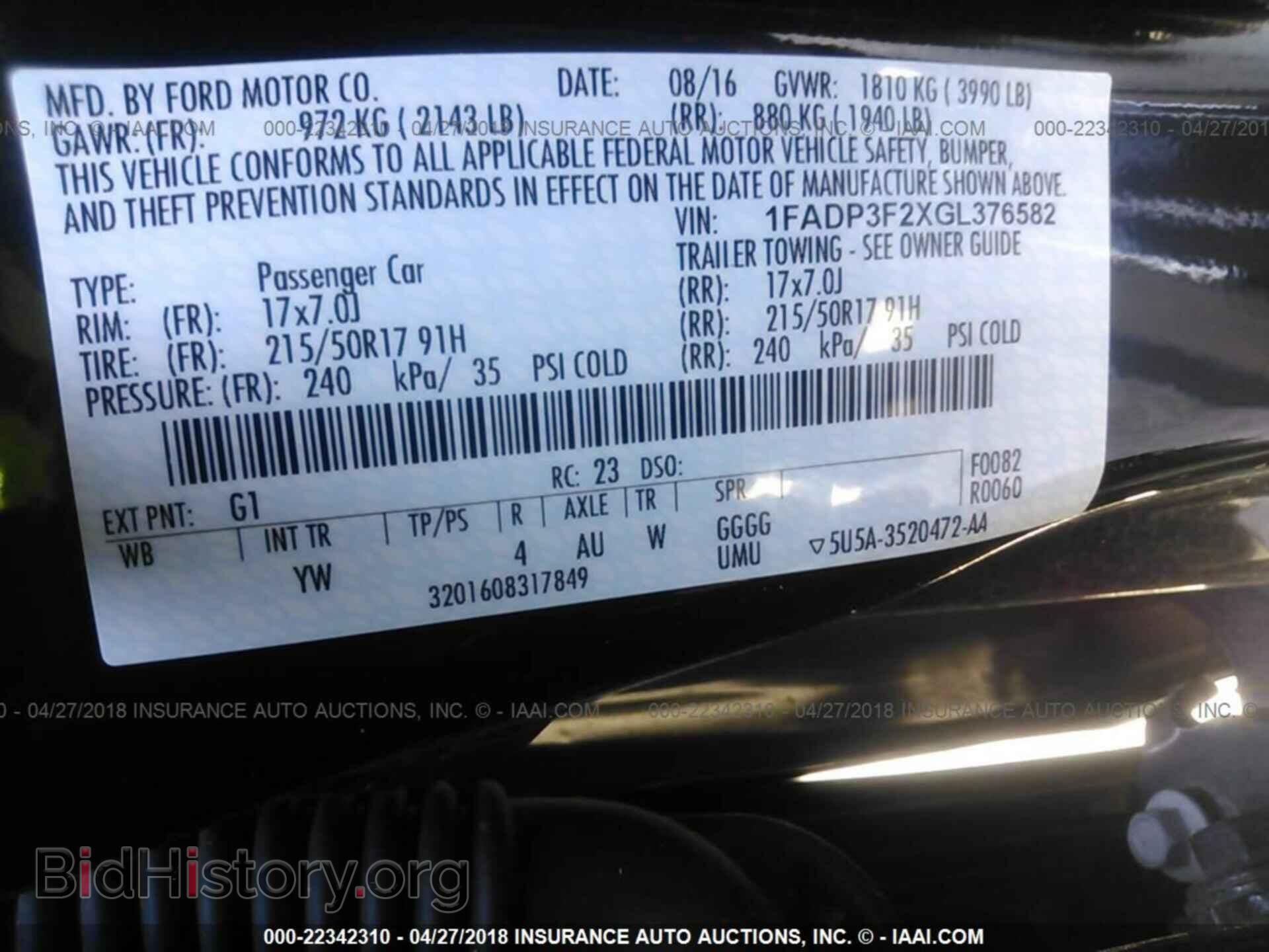 2016 Ford Focus - VIN: 1FADP3F2XGL376582 - Photo 9