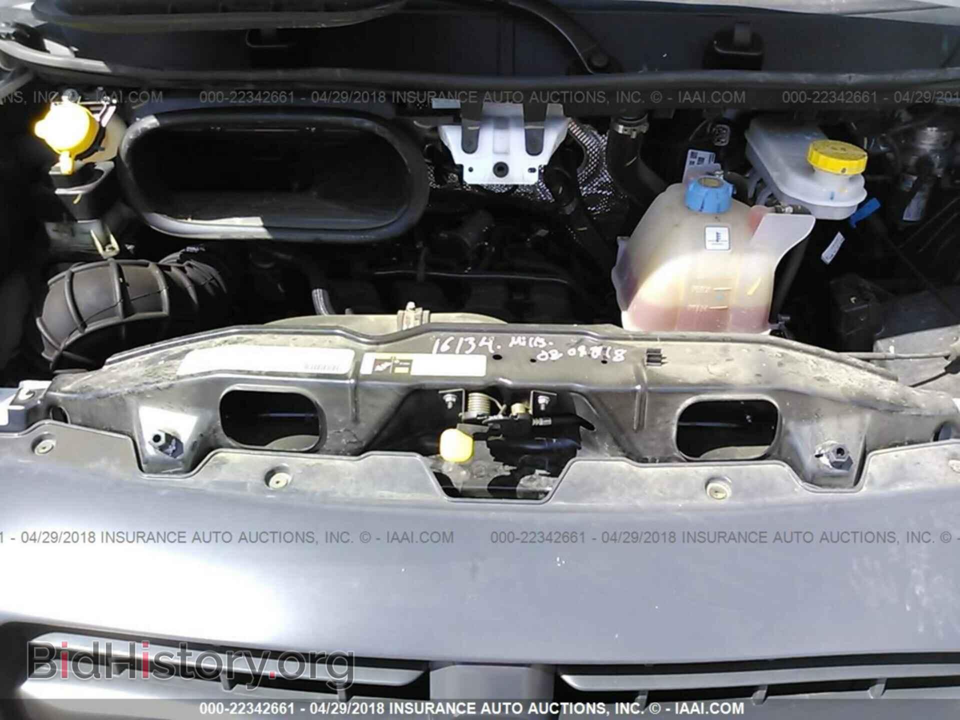2017 Ram Promaster 2500 - VIN: 3C6TRVDG7HE546635 - Фото 10