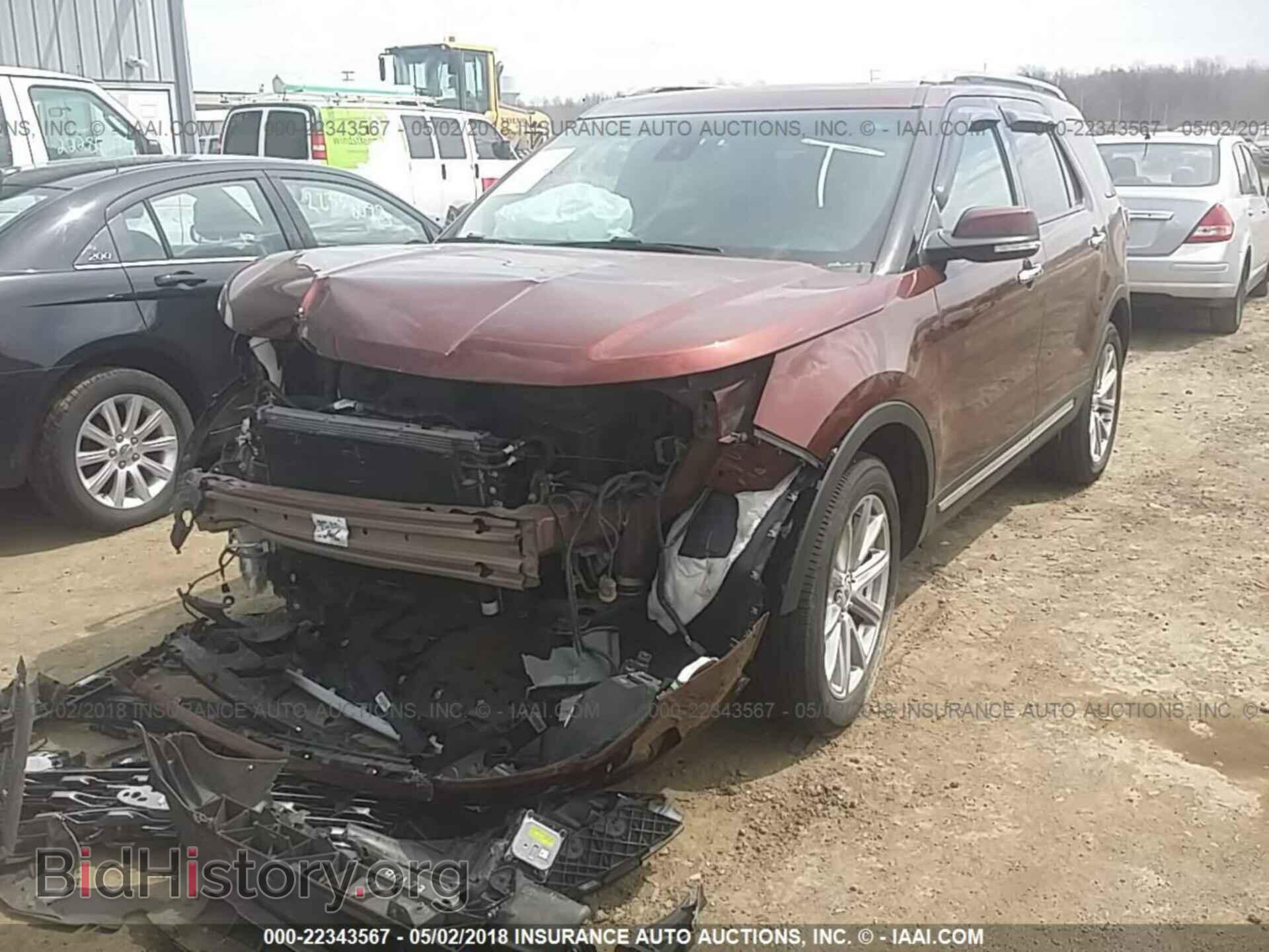 2016 Ford Explorer - VIN: 1FM5K8F87GGB10617 - Фото 2