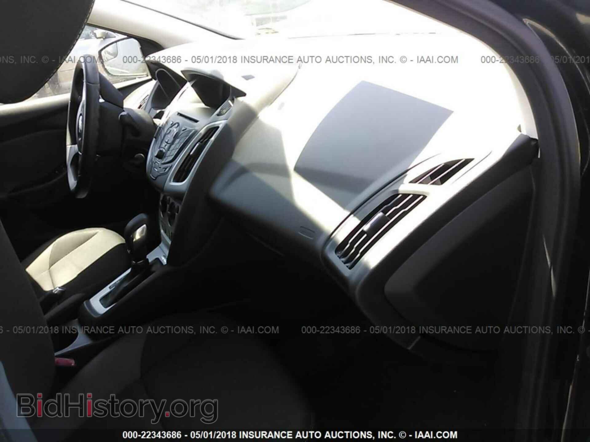 2012 Ford Focus - VIN: 1FAHP3F26CL138921 - Фото 5