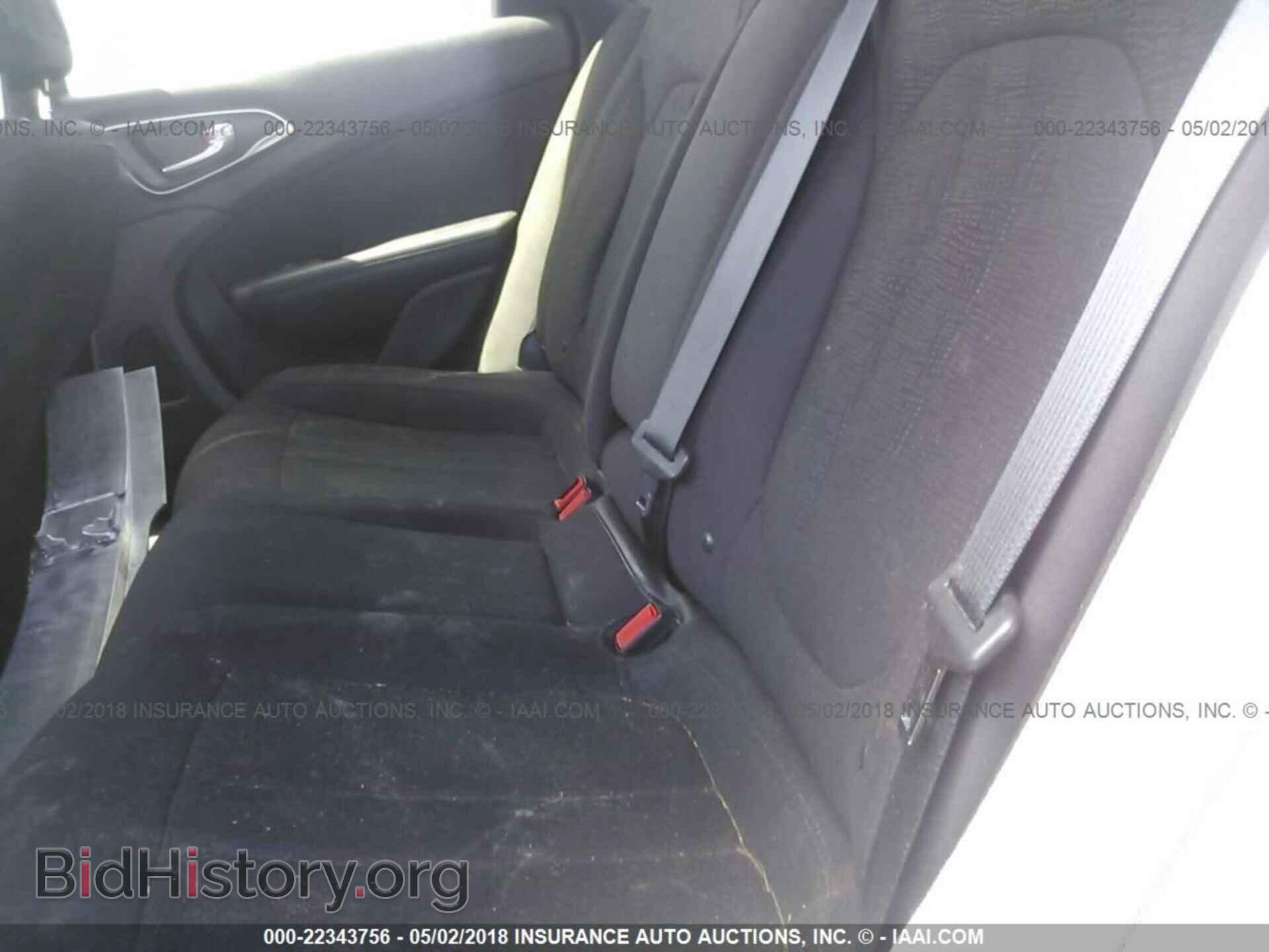 2016 Chrysler 200 - VIN: 1C3CCCAB4GN173267 - Фото 8