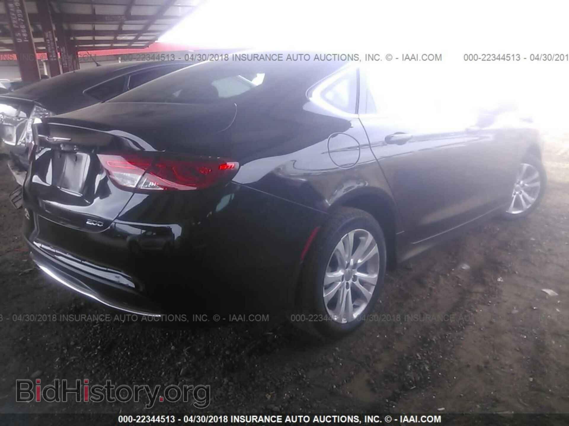 2016 Chrysler 200 - VIN: 1C3CCCAB3GN144116 - Photo 4