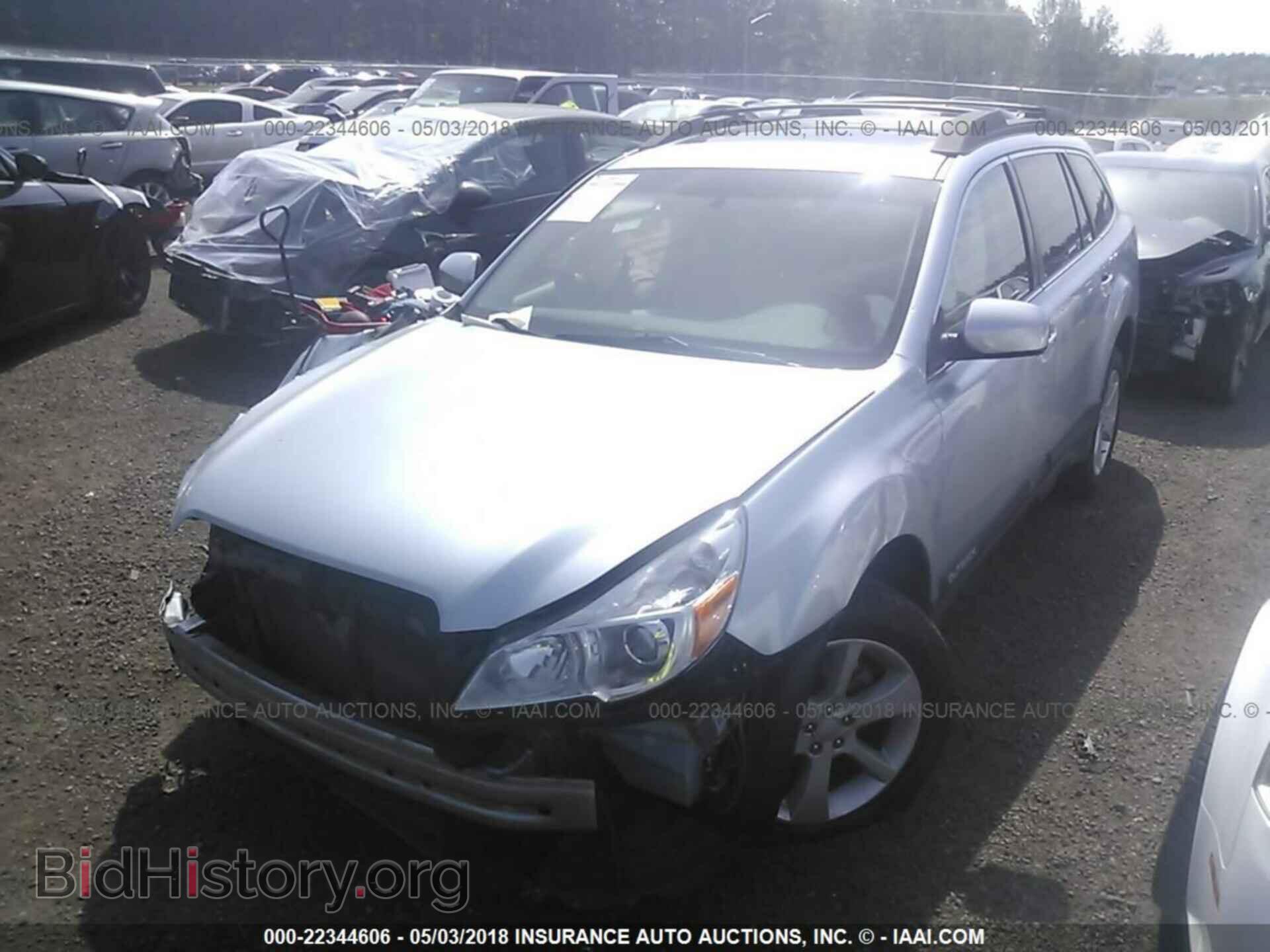 2013 Subaru Outback - VIN: 4S4BRBGC2D3257235 - Фото 2