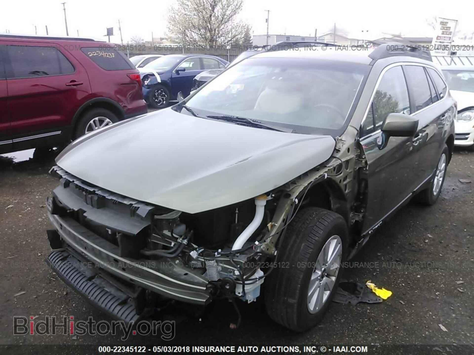 2015 Subaru Outback - VIN: 4S4BSBCC8F3343033 - Photo 2