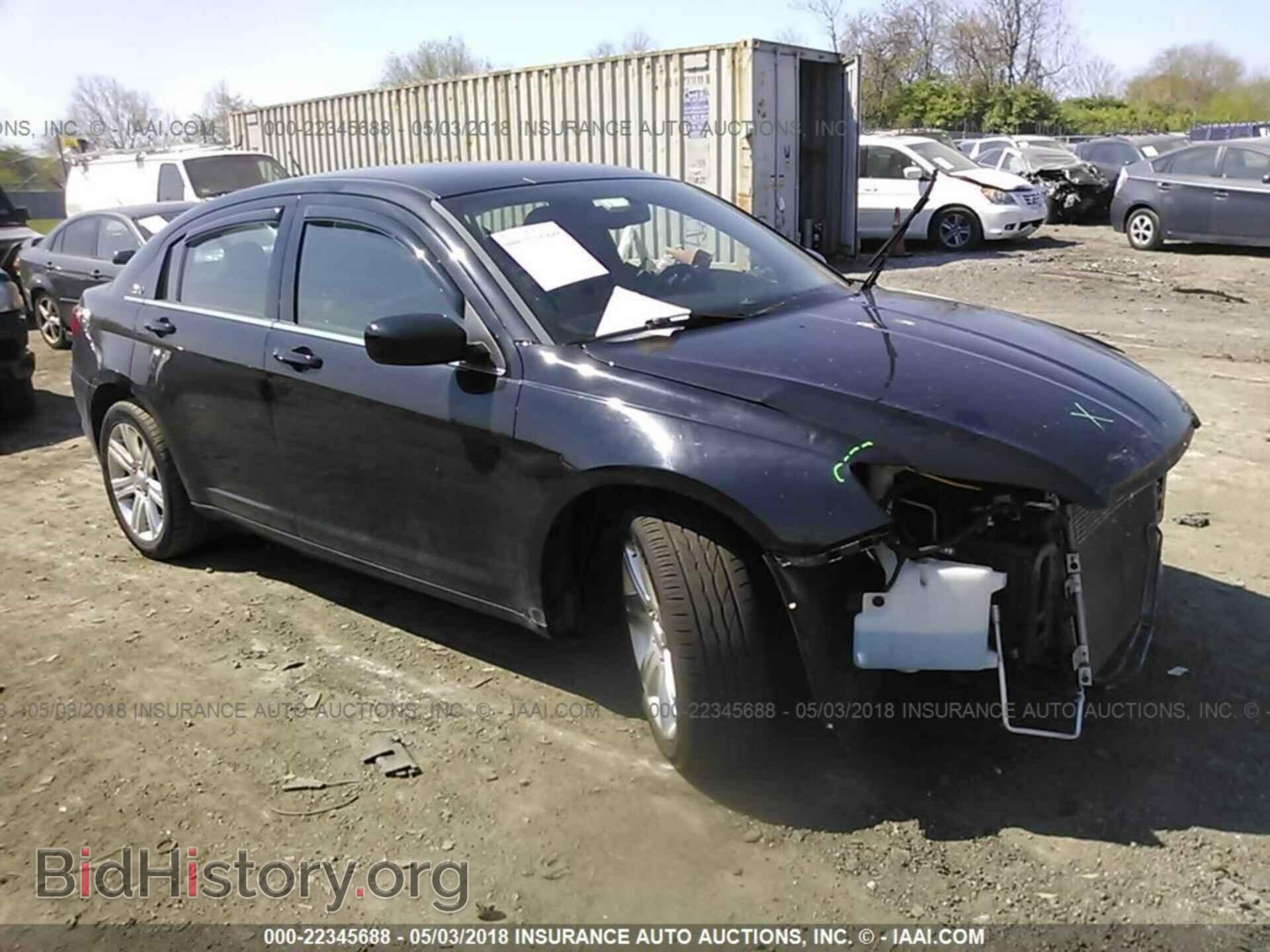 Photo 1C3BC1FB7BN612558 - Chrysler 200 2011