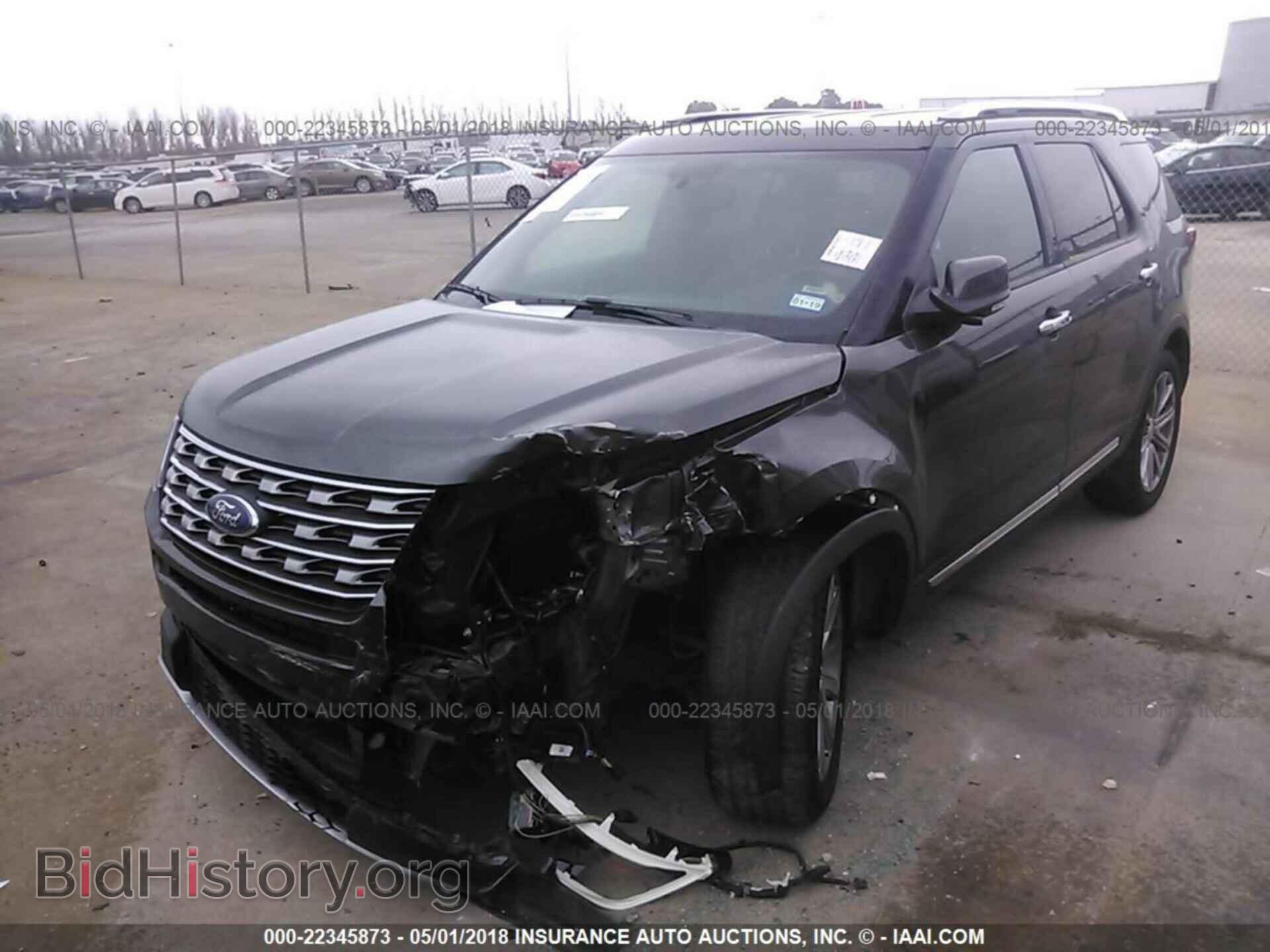 2017 Ford Explorer - VIN: 1FM5K7F82HGC27372 - Фото 2