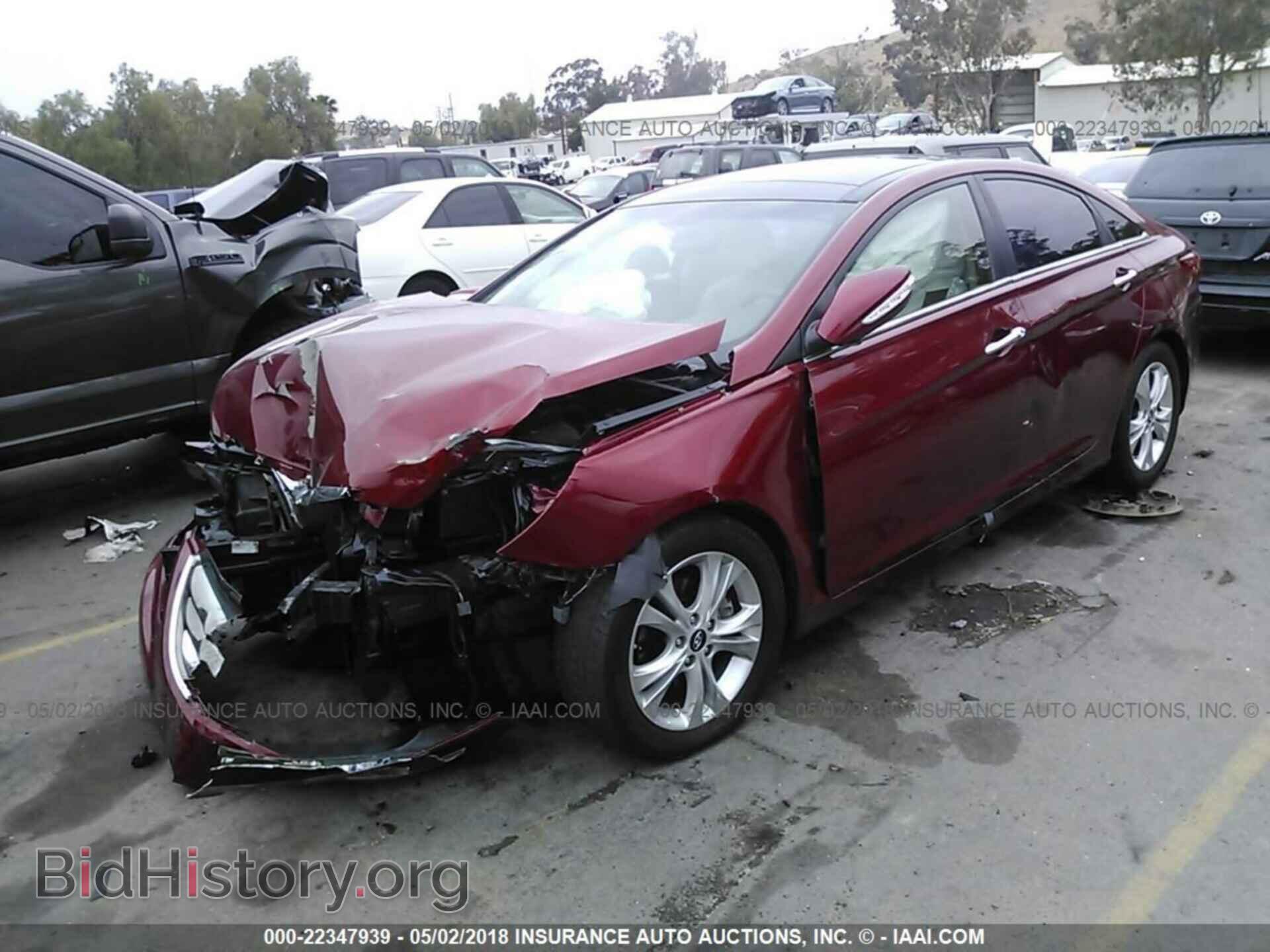 2012 Hyundai Sonata - VIN: 5NPEC4AC3CH464453 - Photo 2