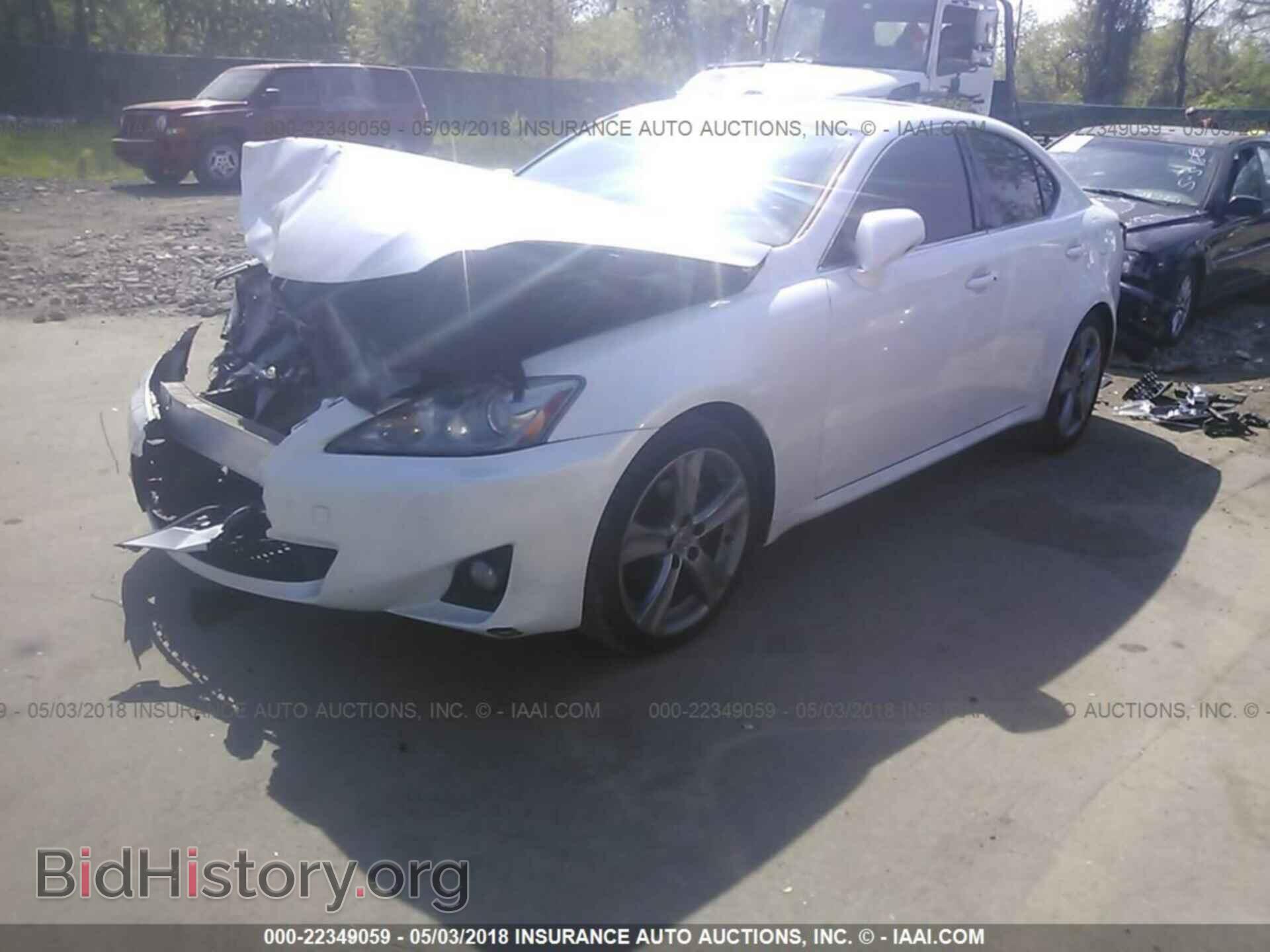 2013 Lexus Is - VIN: JTHBF5C25D5189415 - Photo 2