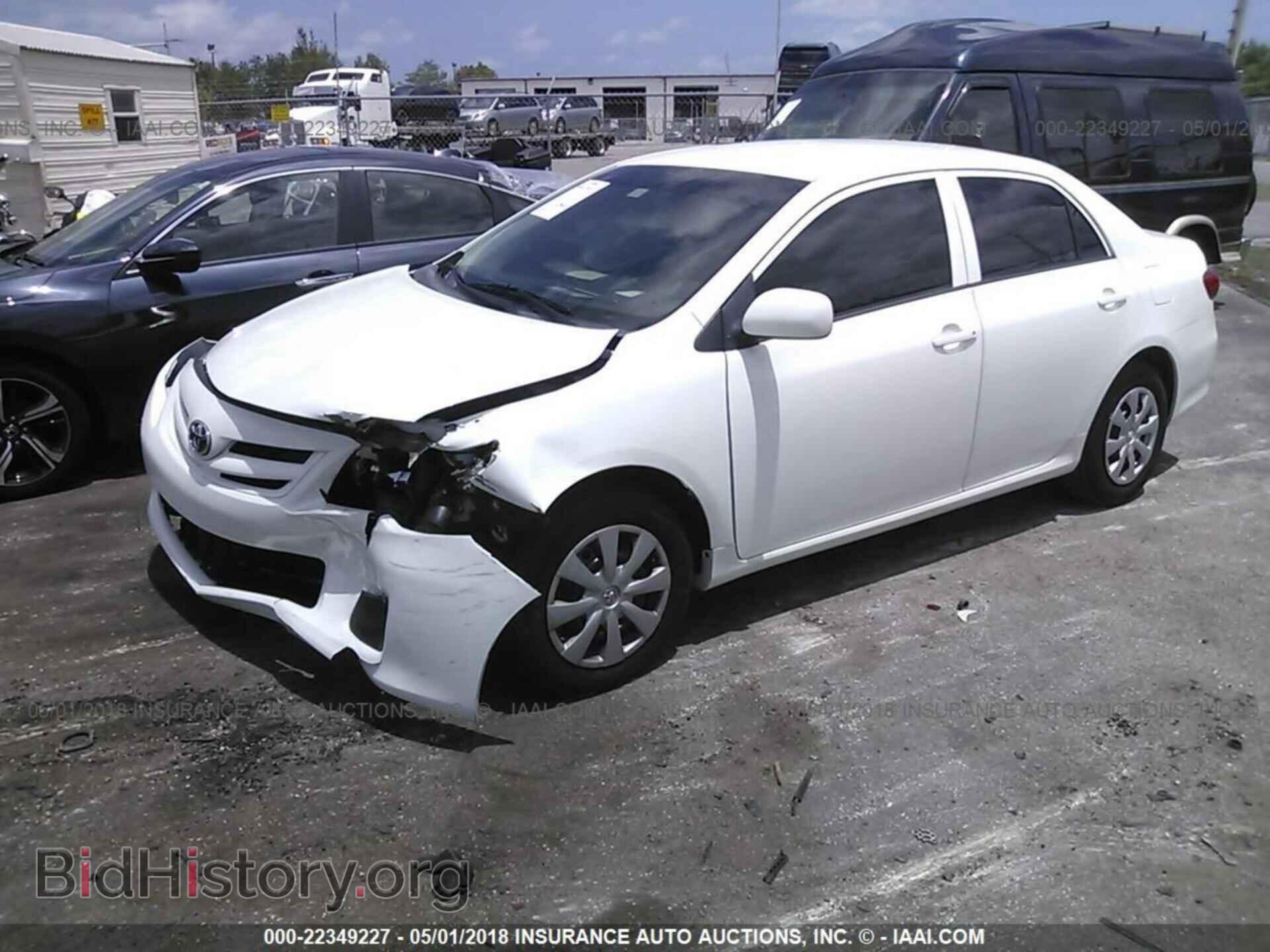 2013 Toyota Corolla - VIN: 5YFBU4EE1DP188581 - Фото 2