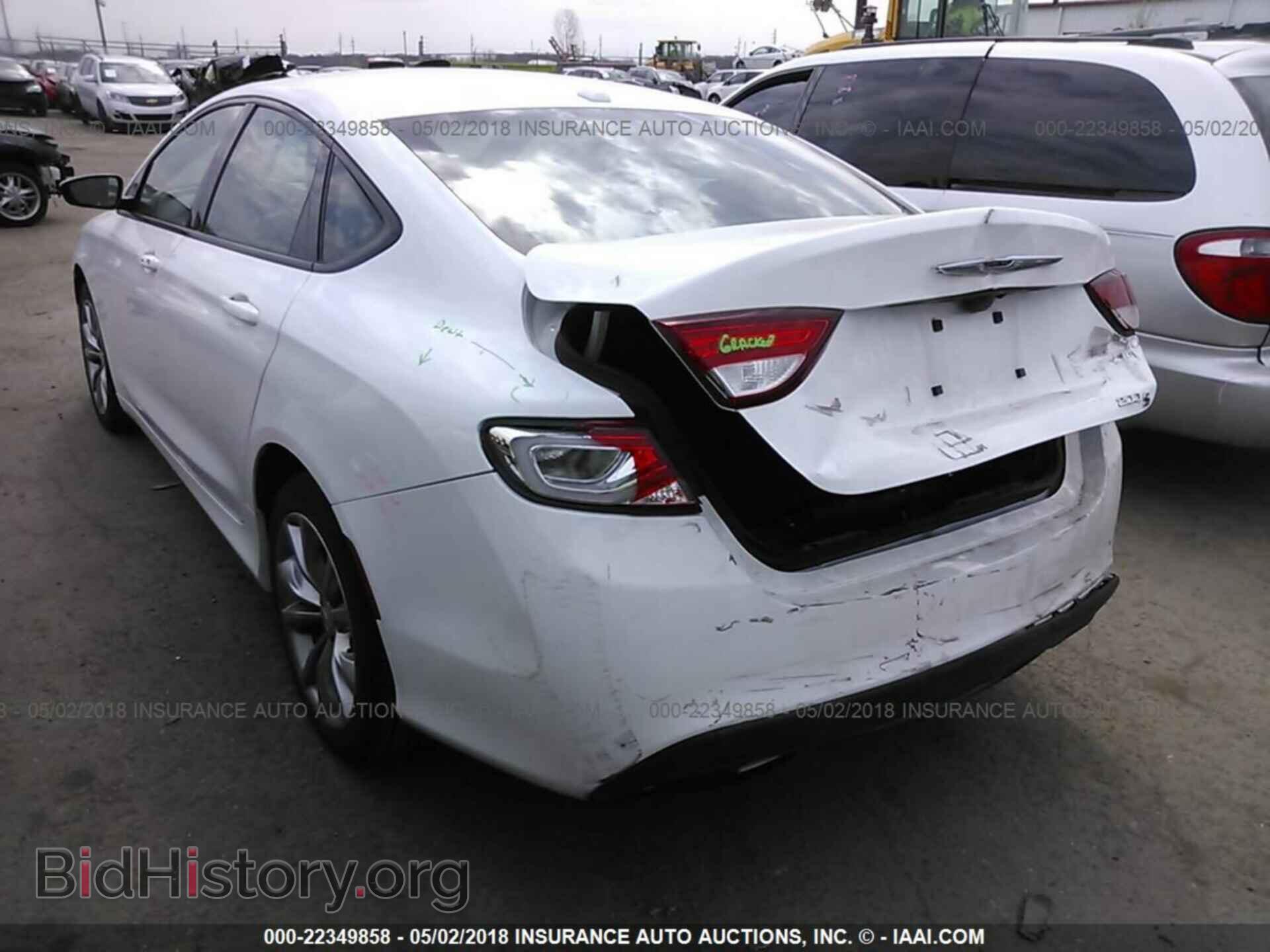 2016 Chrysler 200 - VIN: 1C3CCCBB7GN104832 - Фото 3