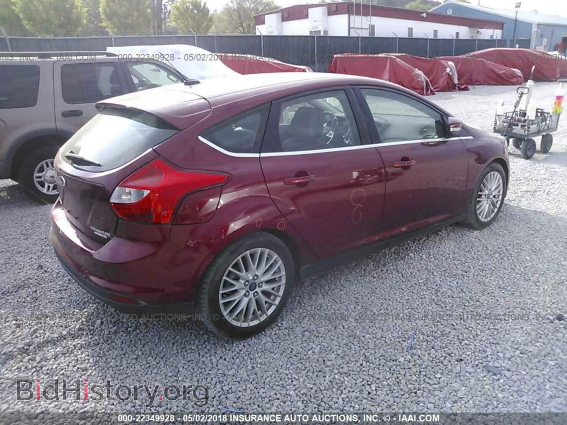2014 Ford Focus - VIN: 1FADP3N22EL136747 - Photo 4