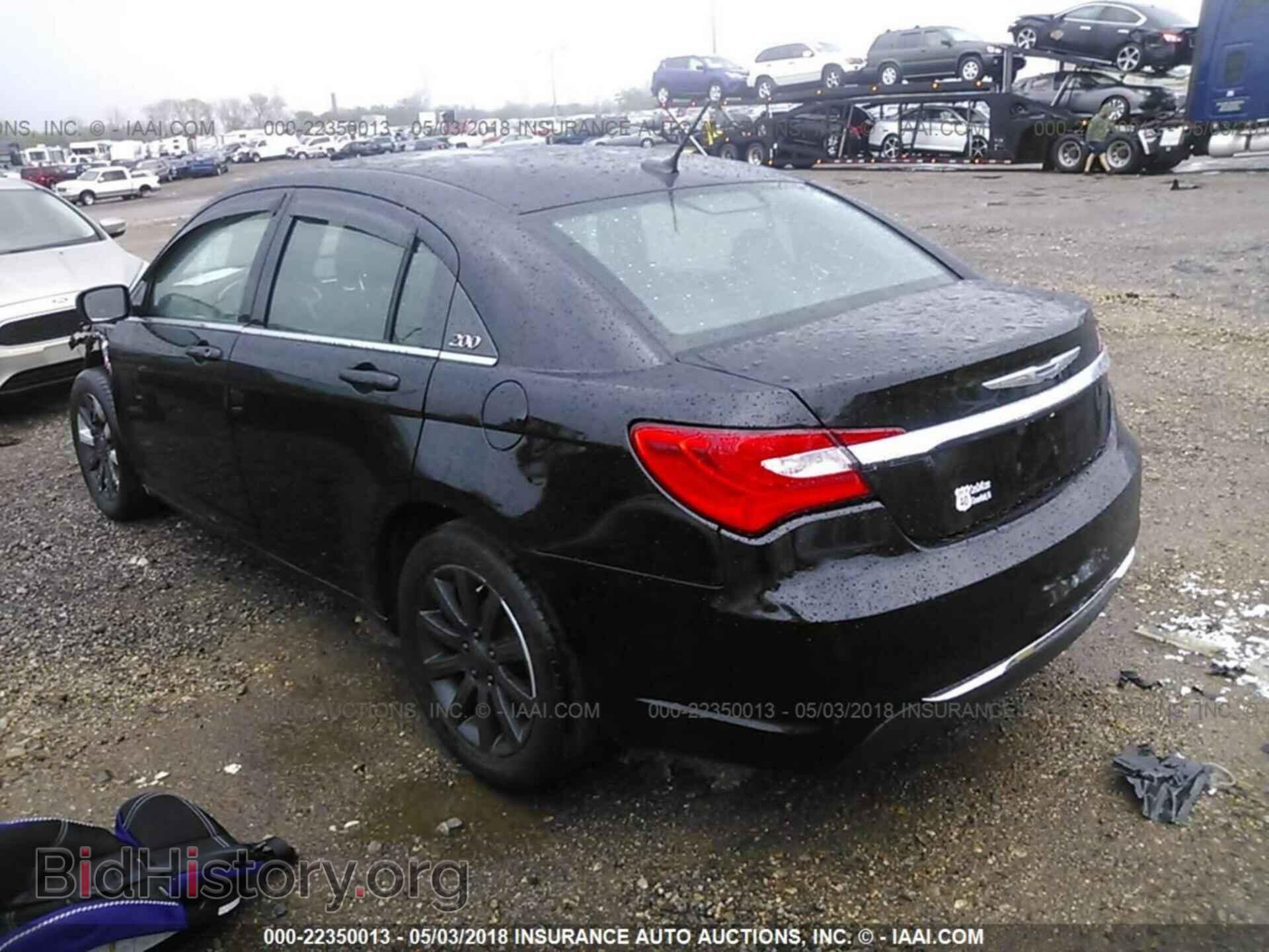 2014 Chrysler 200 - VIN: 1C3CCBBB3EN128505 - Фото 3
