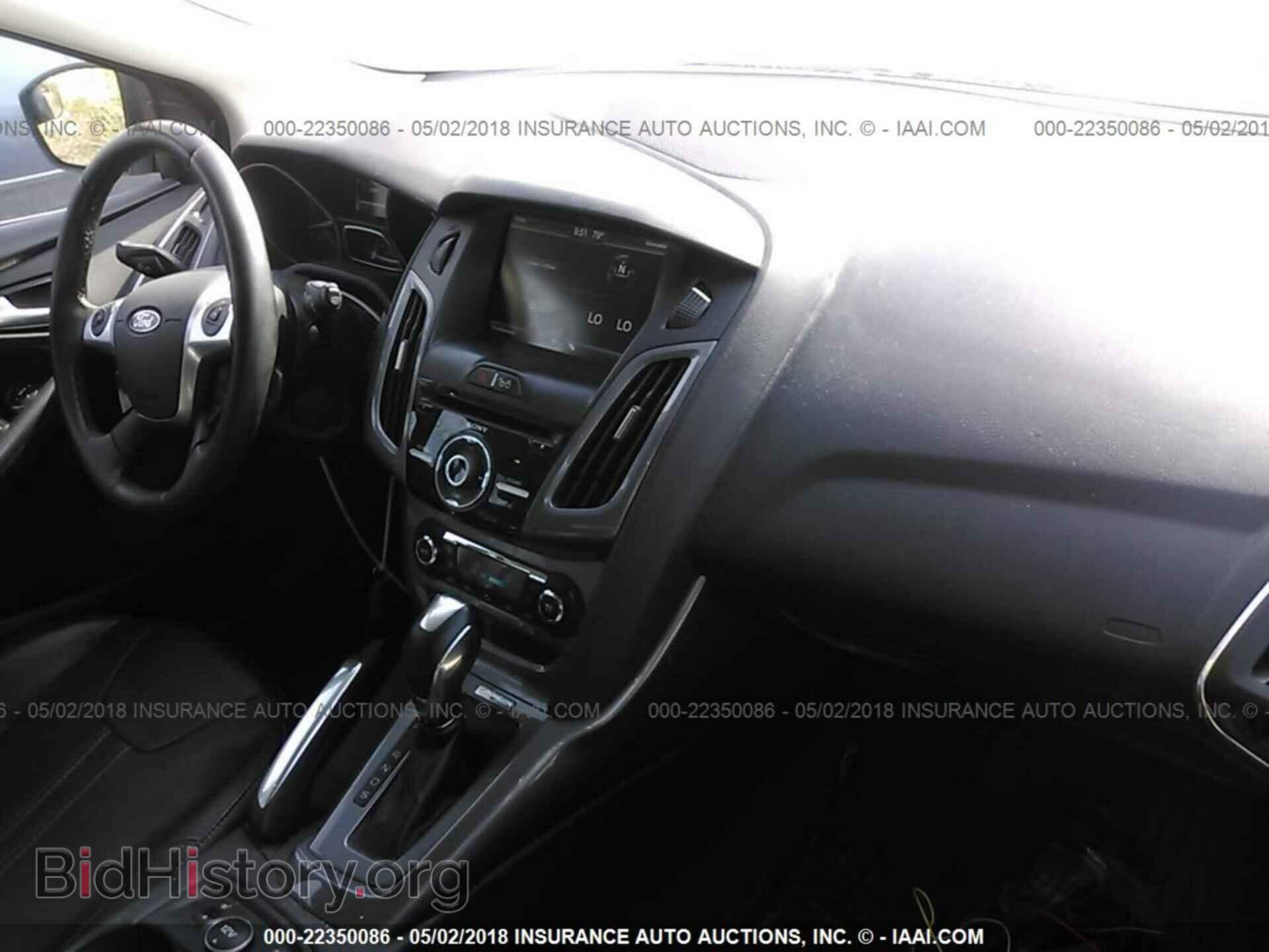 2012 Ford Focus - VIN: 1FAHP3N21CL346948 - Photo 5