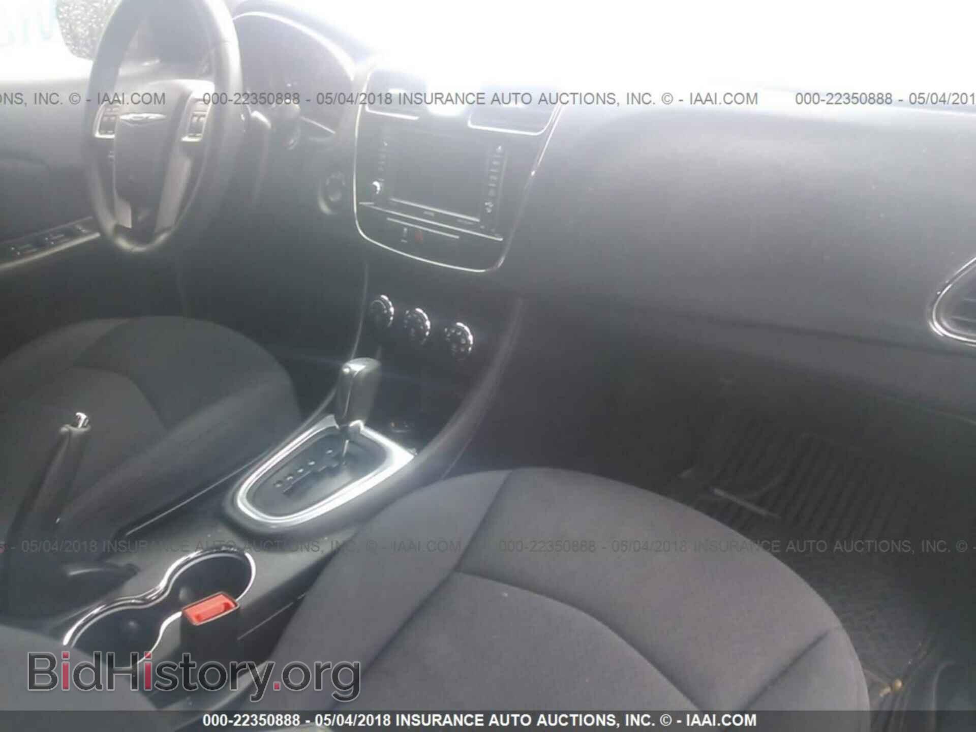 2013 Chrysler 200 - VIN: 1C3CCBBB0DN631925 - Фото 5