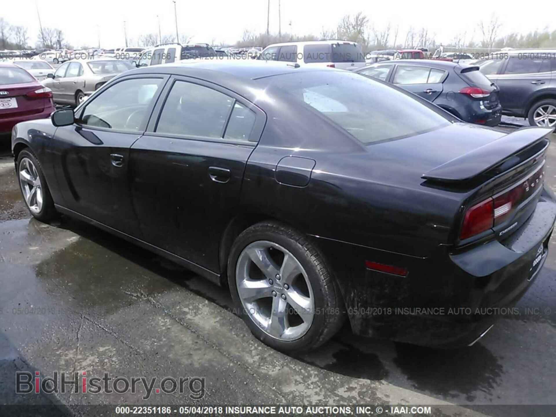 2013 Dodge Charger - VIN: 2C3CDXHG2DH642866 - Фото 3