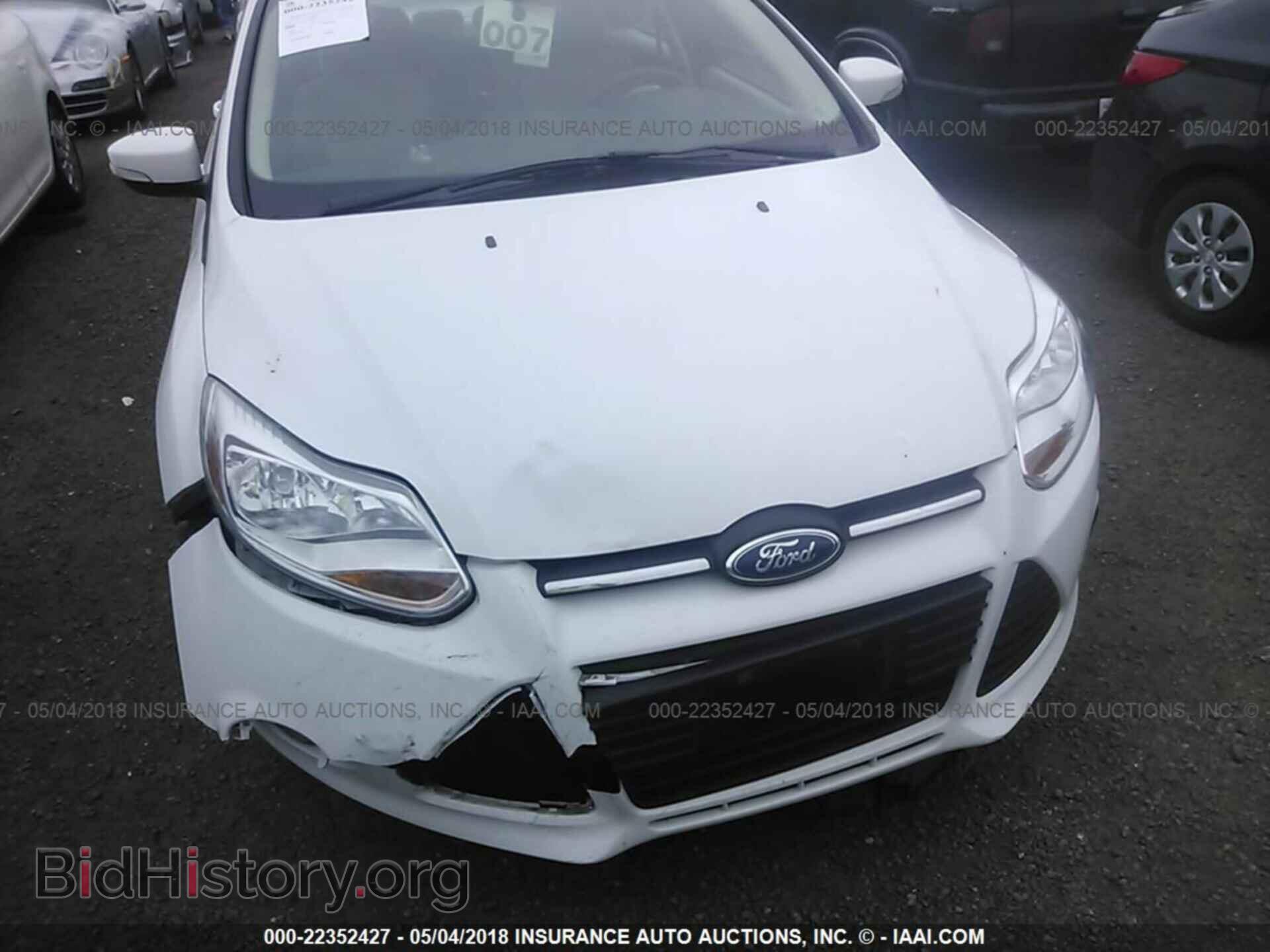 2014 Ford Focus - VIN: 1FADP3F27EL392834 - Photo 6