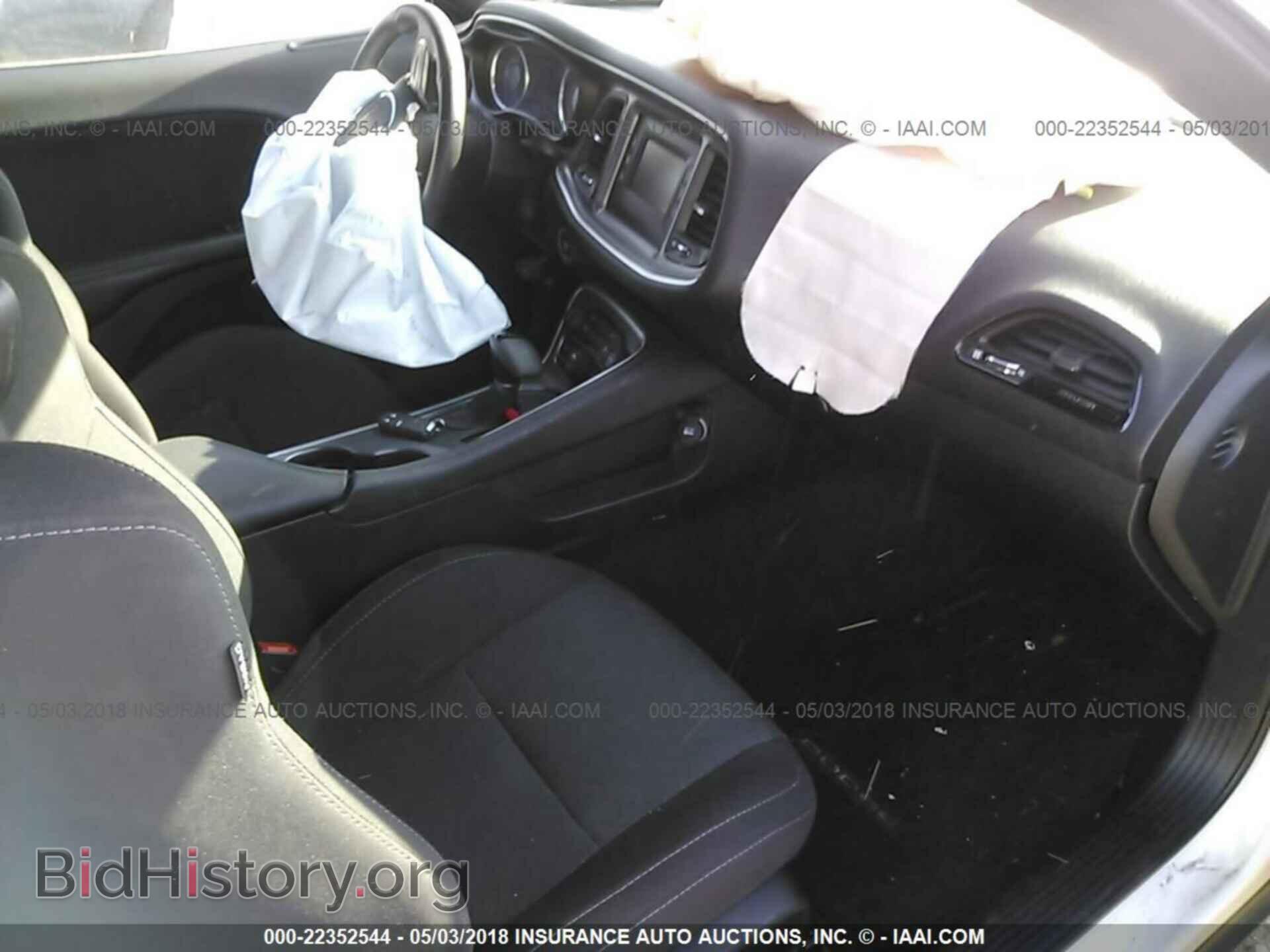 2016 Dodge Challenger - VIN: 2C3CDZBT4GH316332 - Photo 5