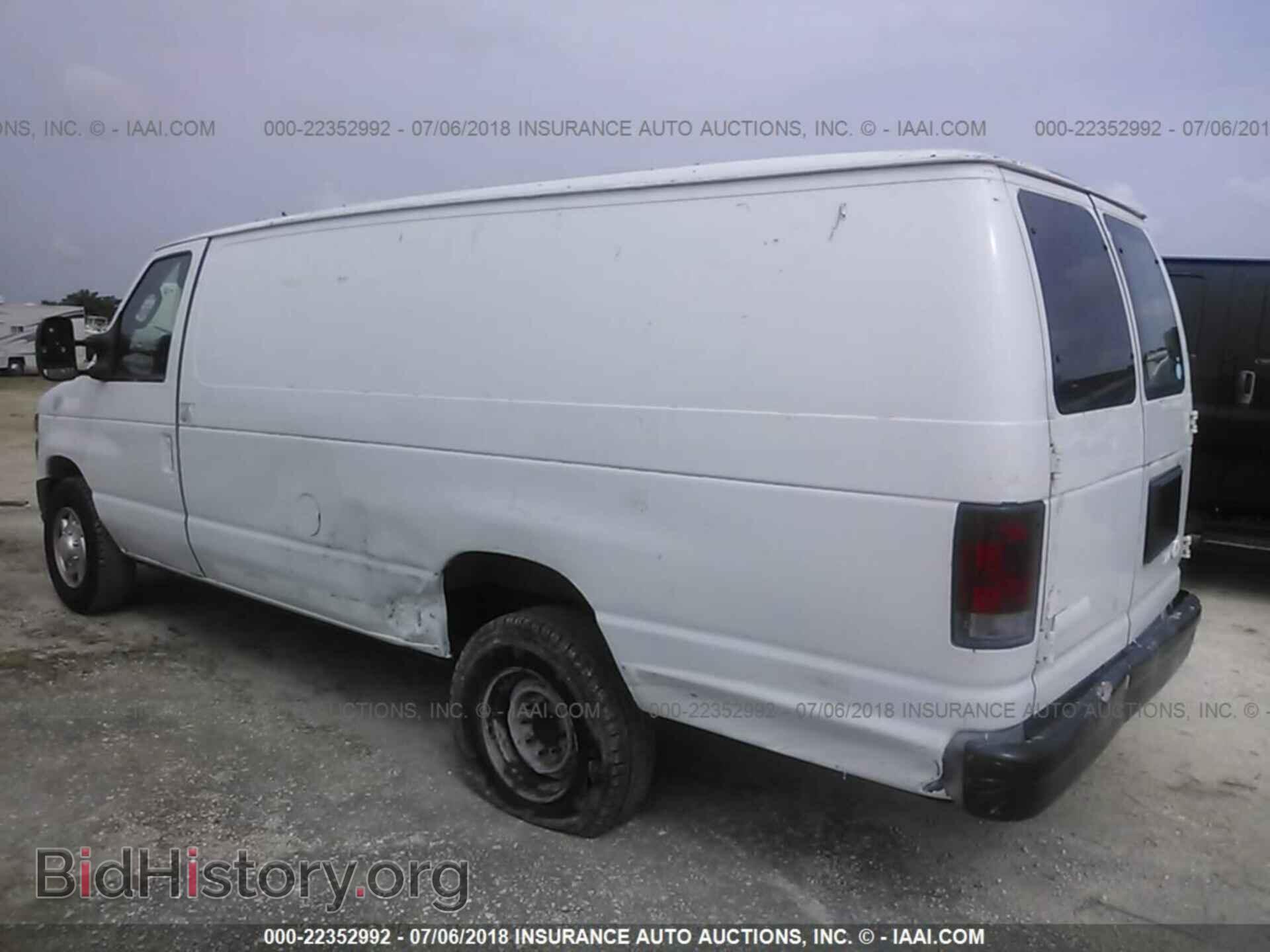 2011 Ford Econoline - VIN: 1FTSS3EL2BDB29909 - Фото 3