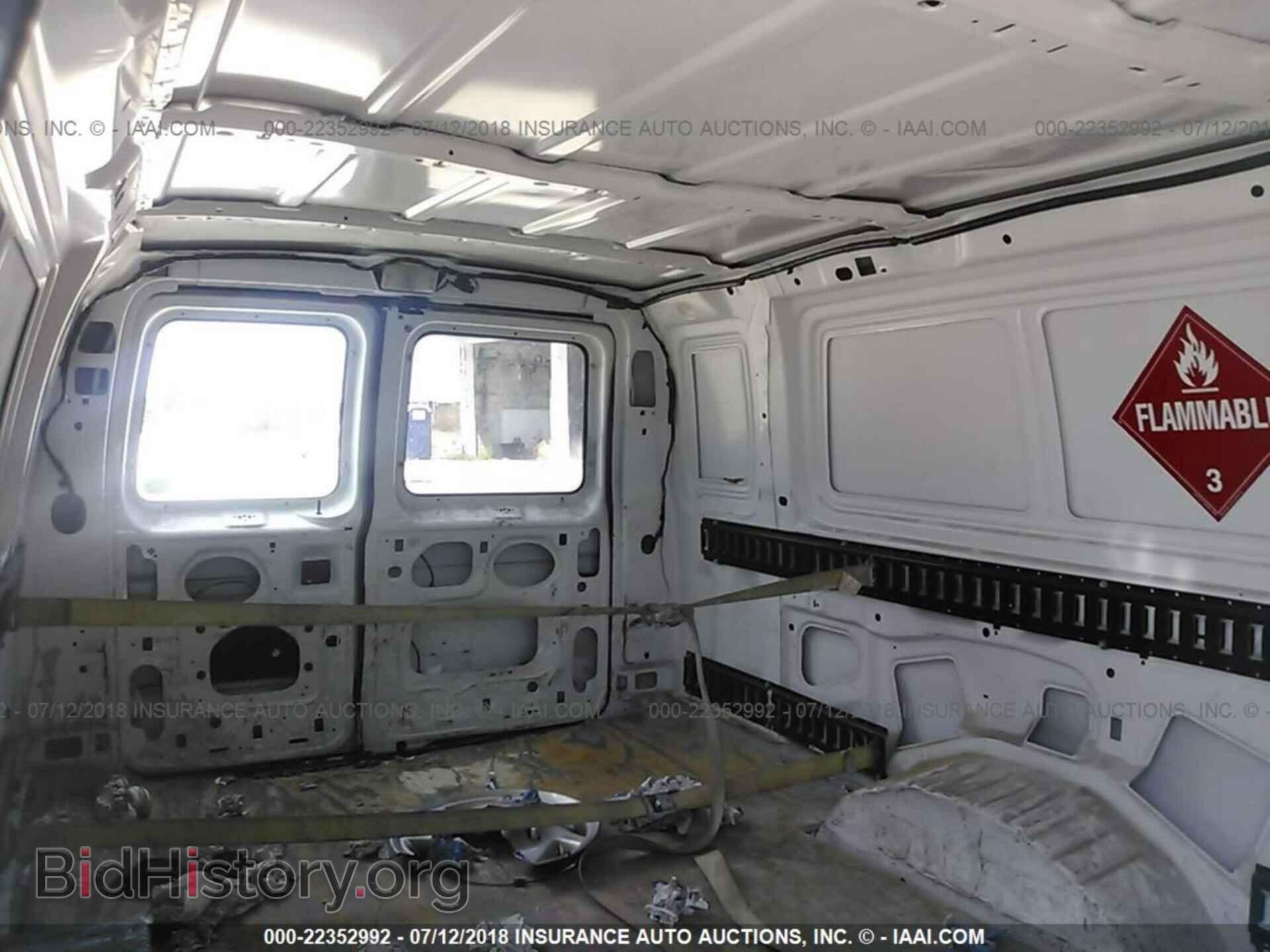2011 Ford Econoline - VIN: 1FTSS3EL2BDB29909 - Фото 8