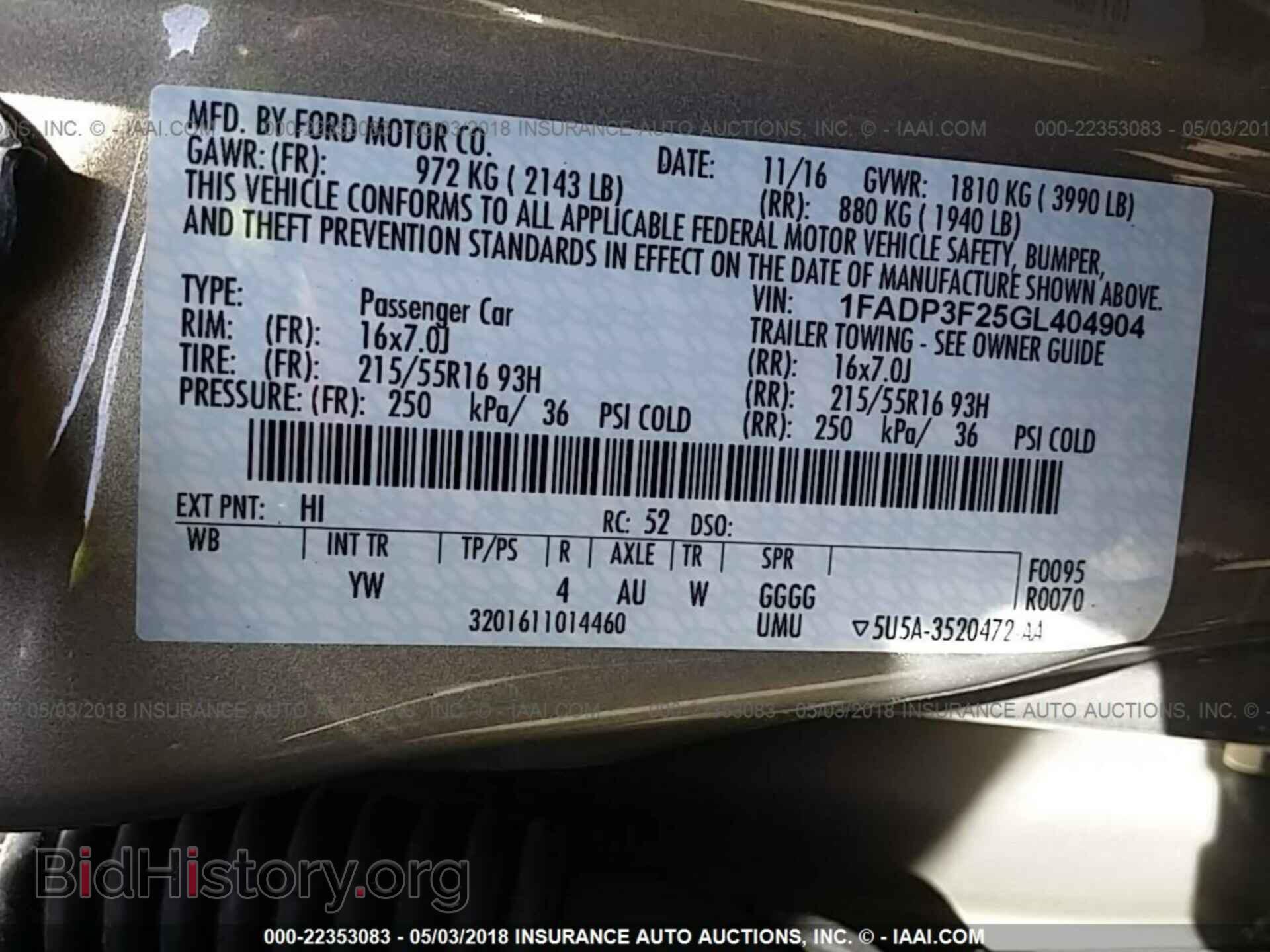 2016 Ford Focus - VIN: 1FADP3F25GL404904 - Photo 9