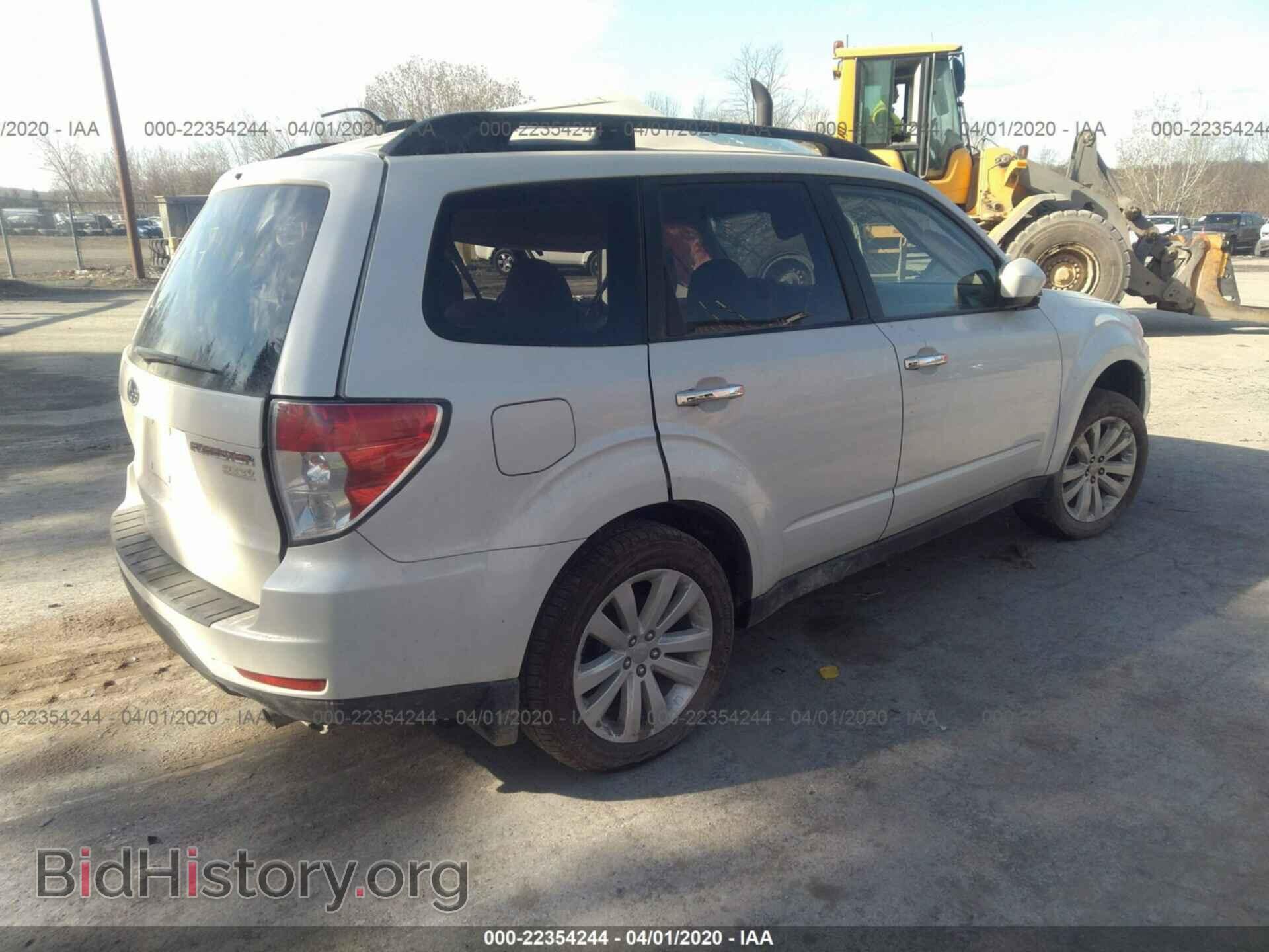 2013 Subaru Forester - VIN: JF2SHADC2DH424610 - Фото 4